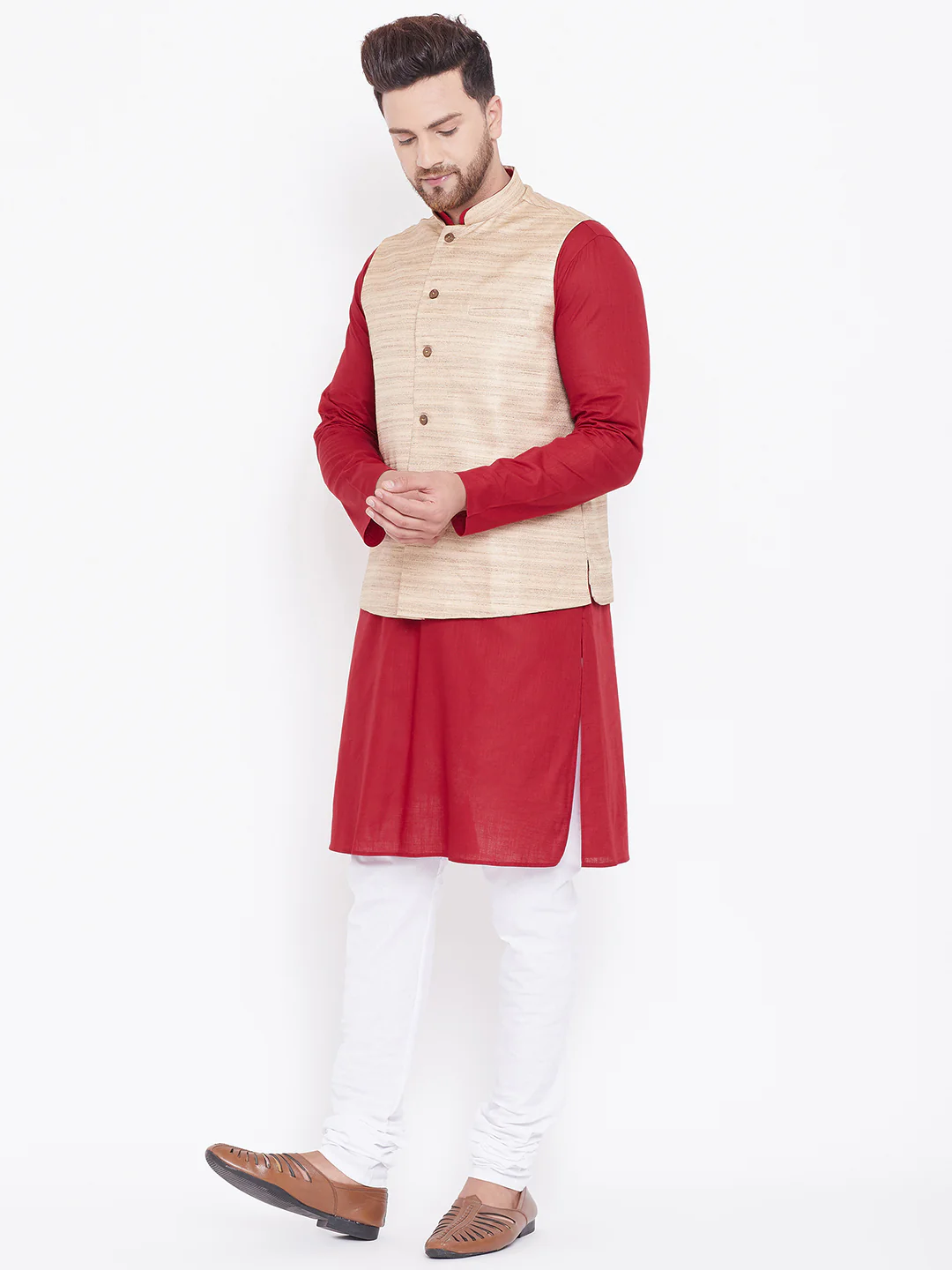 VASTRAMAY Men's Beige, Maroon And White Cotton Blend Jacket, Kurta and Pyjama Set - Image 4
