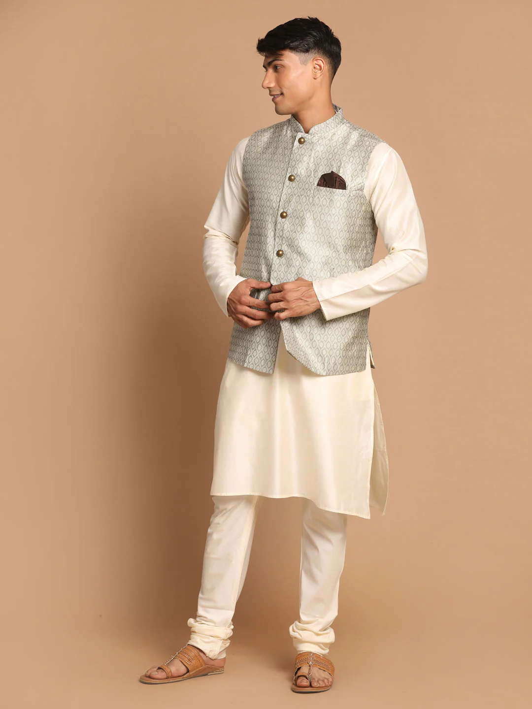 Men's Beige Jacquard Nehru Jacket With Kurta Pyjama Set - Image 2