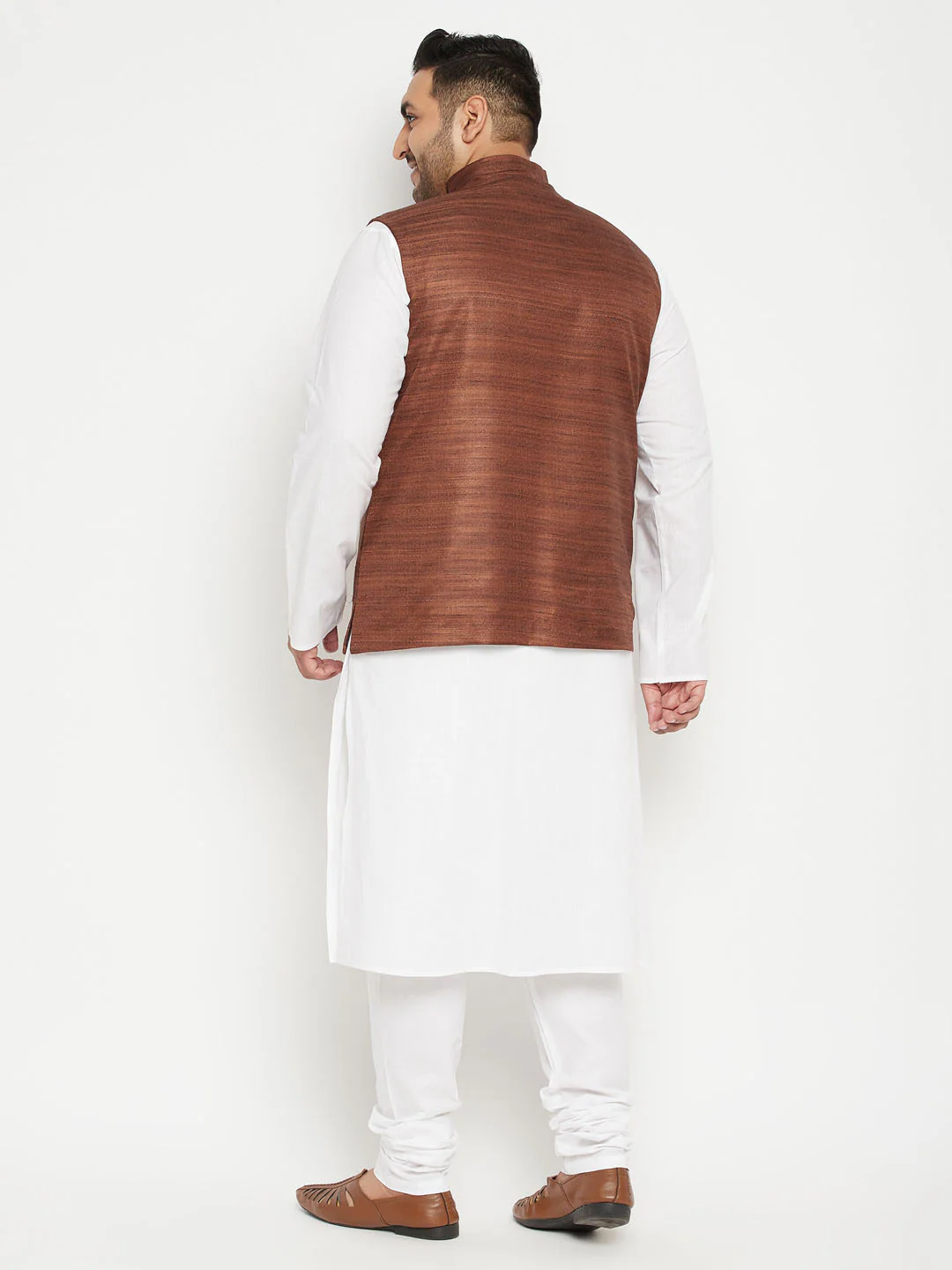 Men's Plus Size White And Coffee Brown Cotton Blend Jacket Kurta Pyjama Set - Image 3