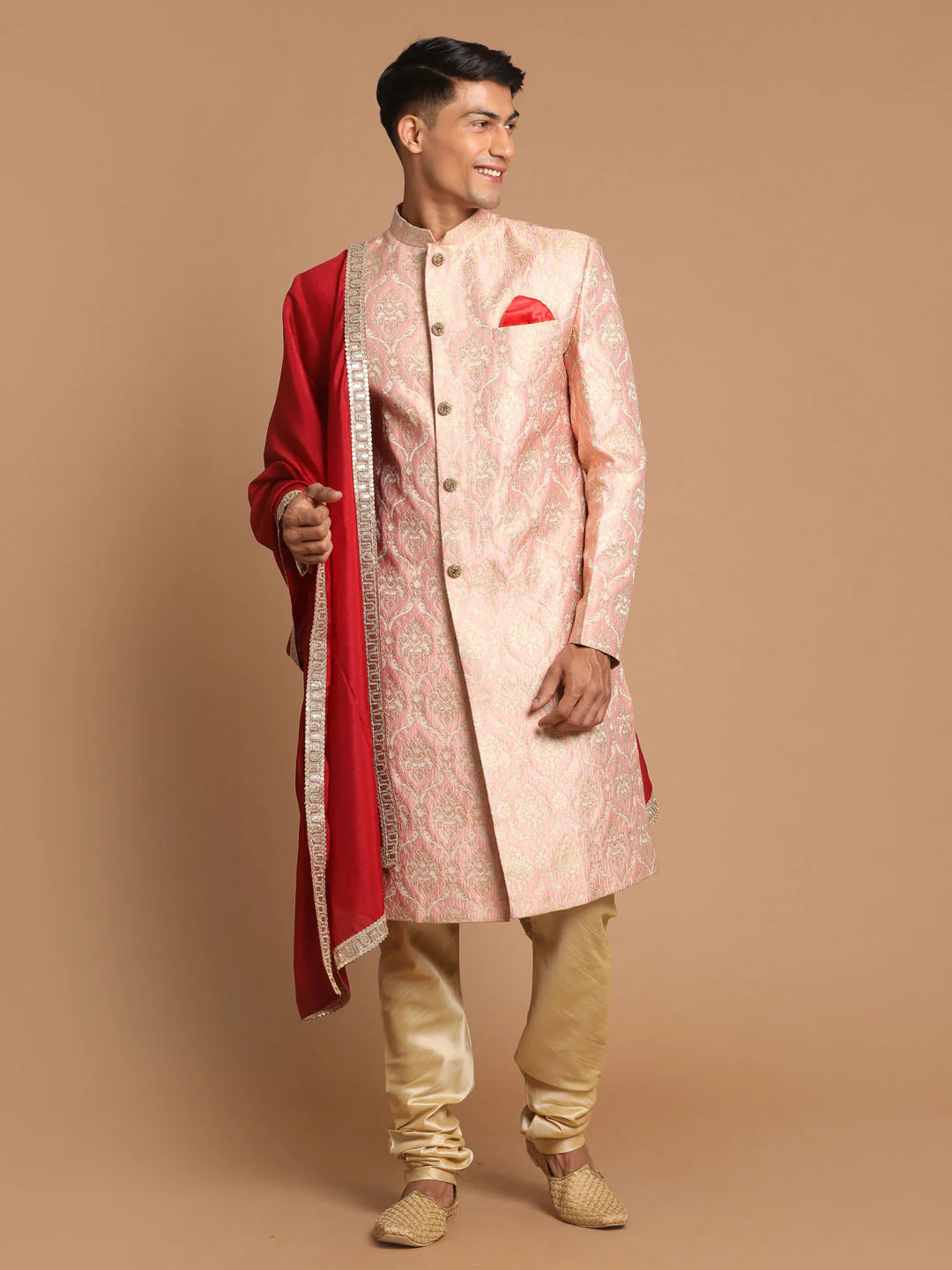 Men's Pink And Gold Silk Blend Sherwani Set With Maroon Dupatta - Image 2