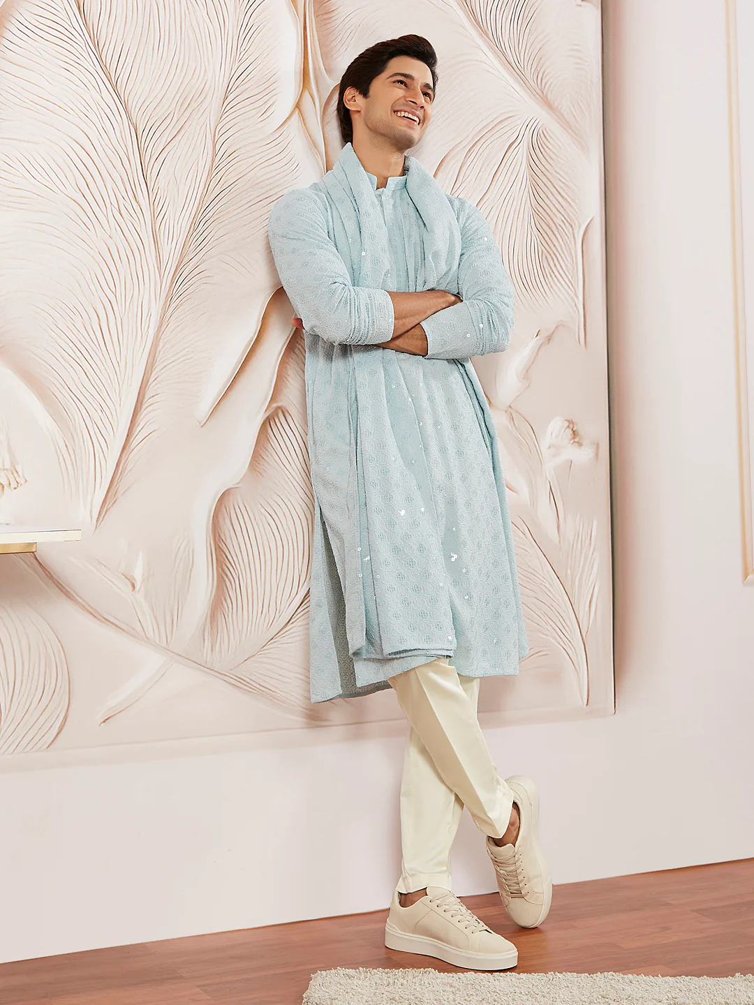 Men Aqua Silk Blend Embroidered Dupatta - Image 3
