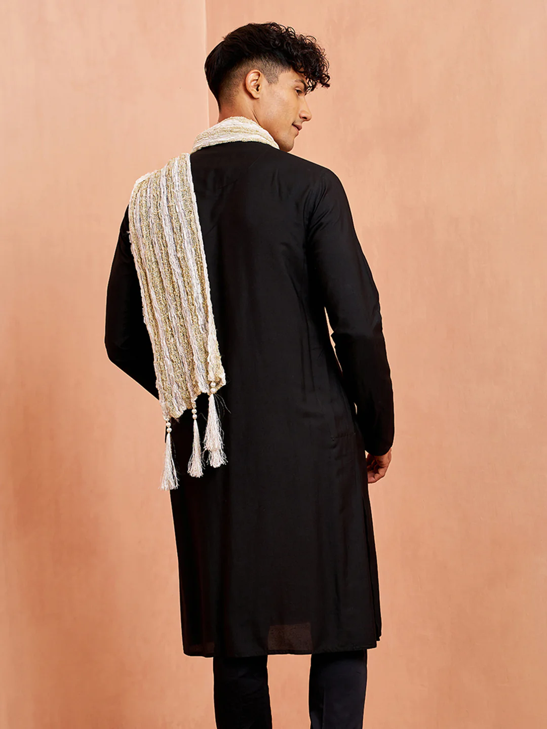 Men's Black Kurta Pyjama Set with White Dupatta - Image 5