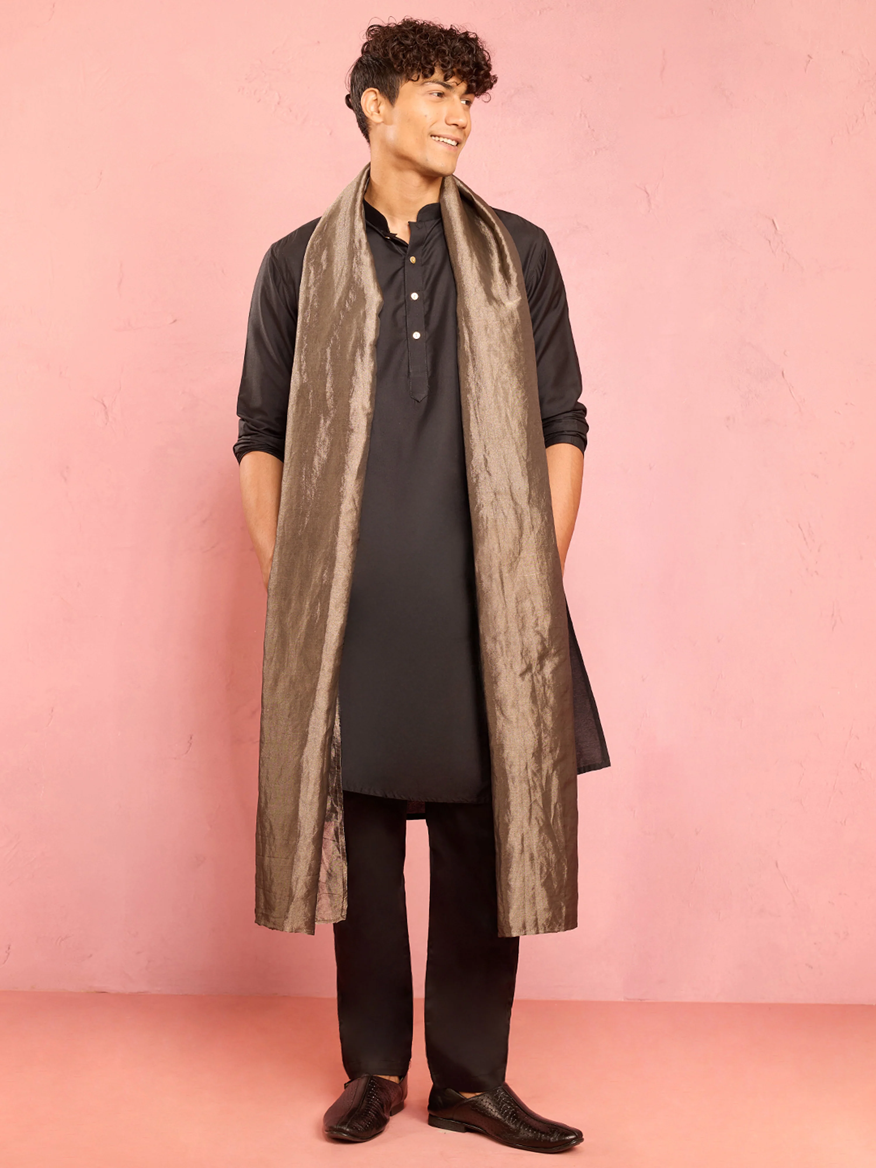 Men's Black Silk Blend Kurta with Pant Pyjama & Black Dupatta Set - Image 4