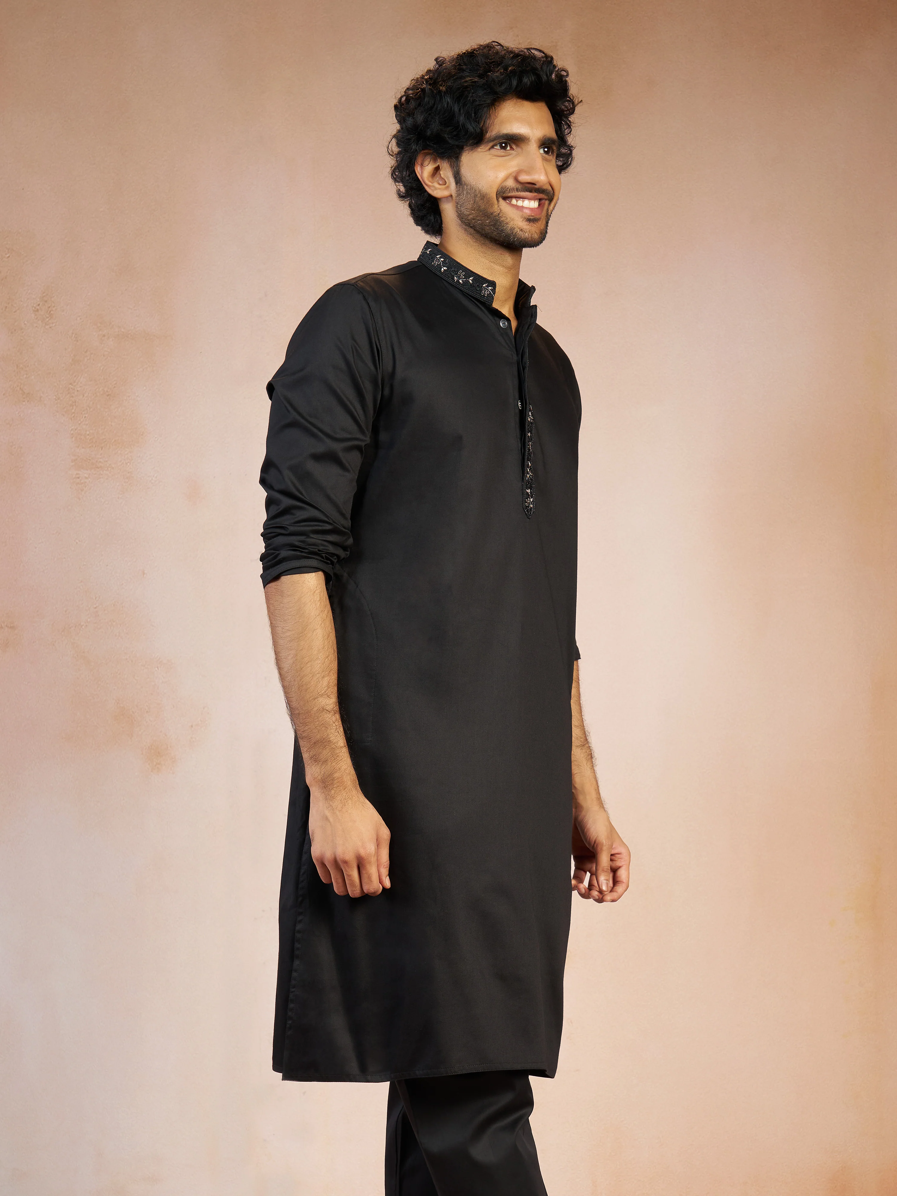 Men's Black Thread Embroidered Cotton Blend Straight Kurta with Floral Collar Placket - Image 3