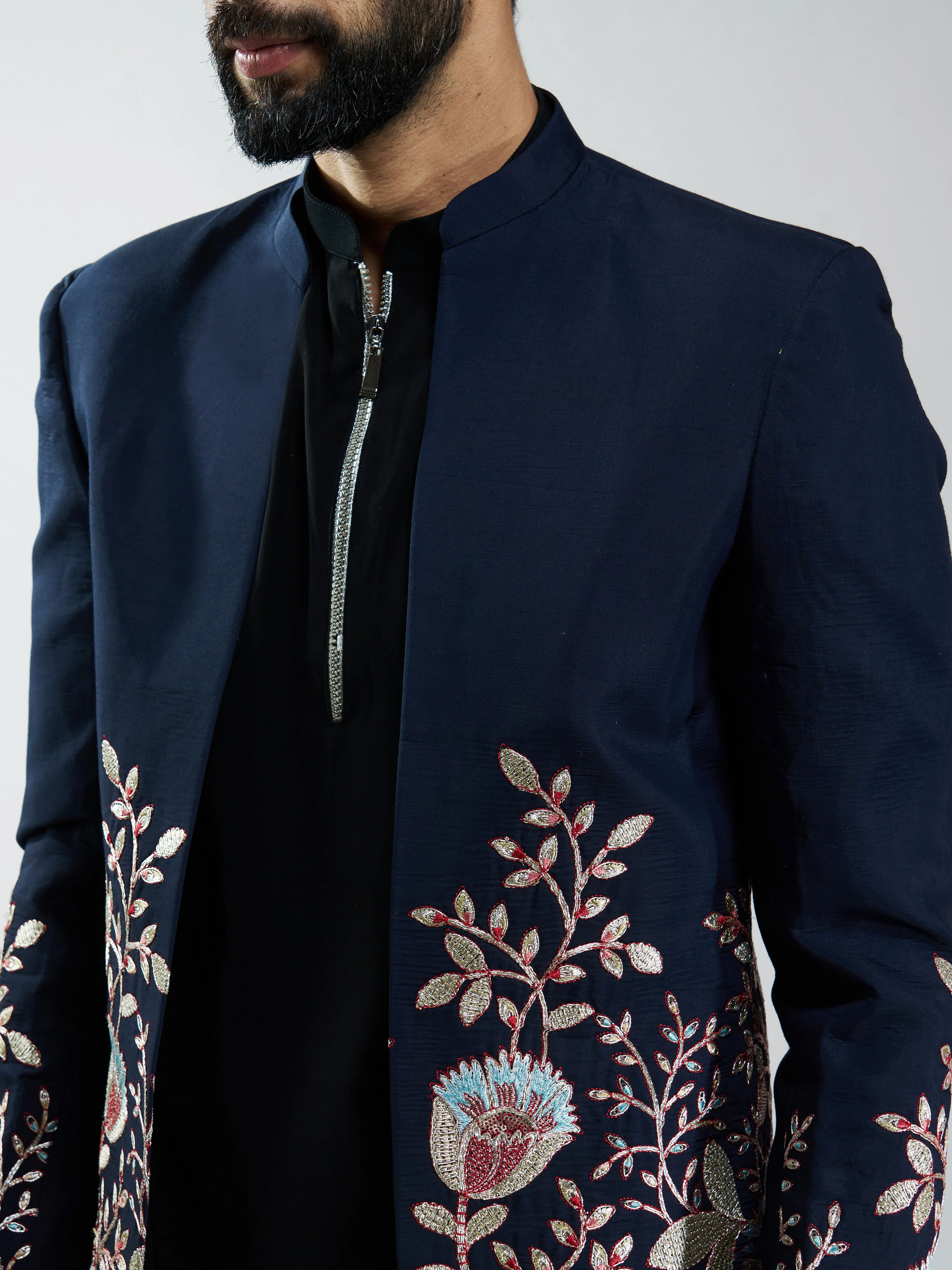 Men's Navy Blue Silk Blend Floral Zari & Thread Embroidered Jodhpuri with Black Imported Suiting Pant Set - Image 3