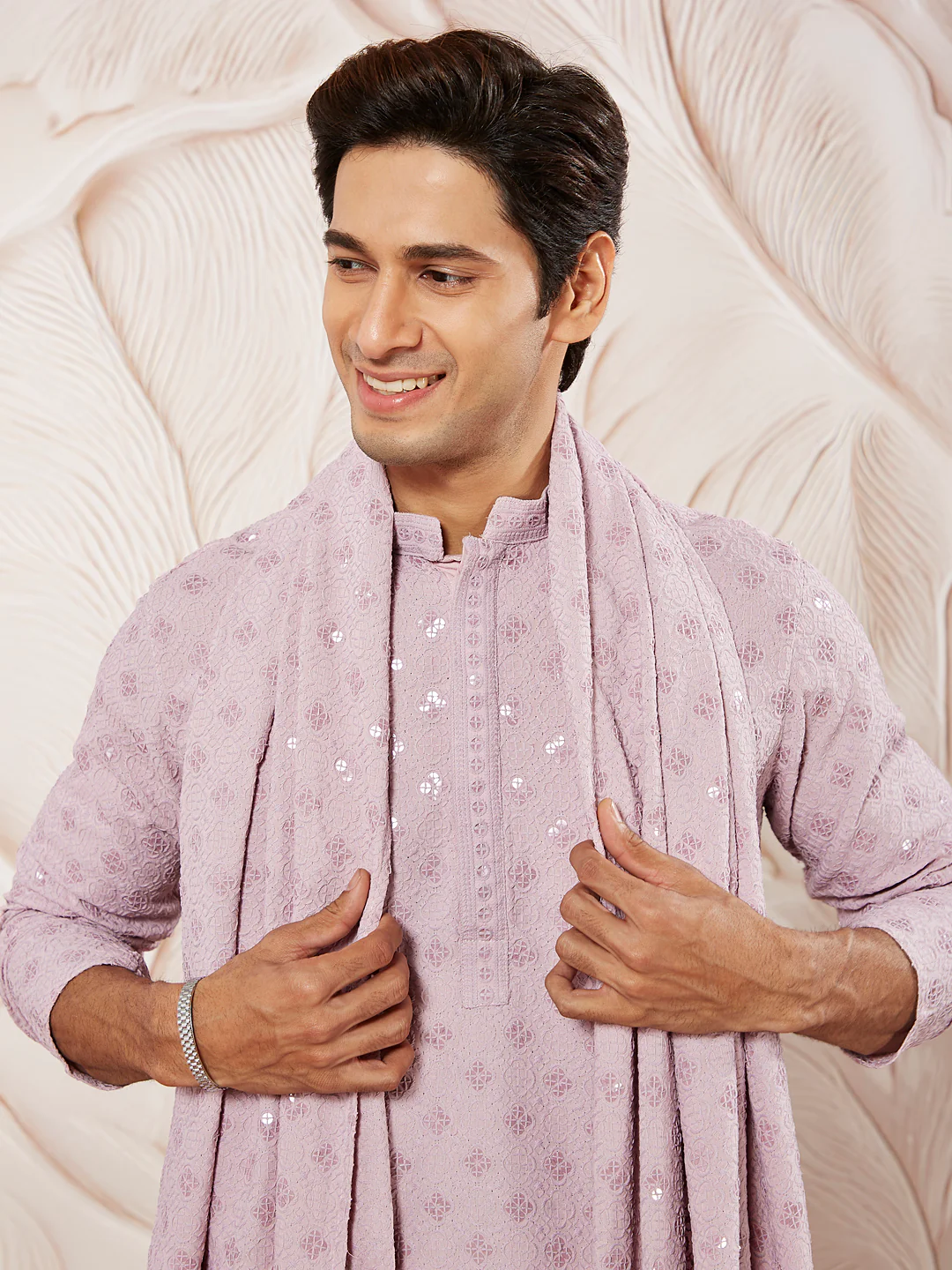 Men's Onion Rayon Kurta Pyjama Dupatta Set - Image 3