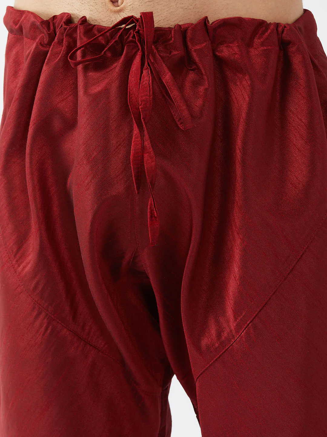 Men's  Maroon Silk Blend Ethnic Jacket, Black Kurta And Maroon Pyjama Set - Image 5