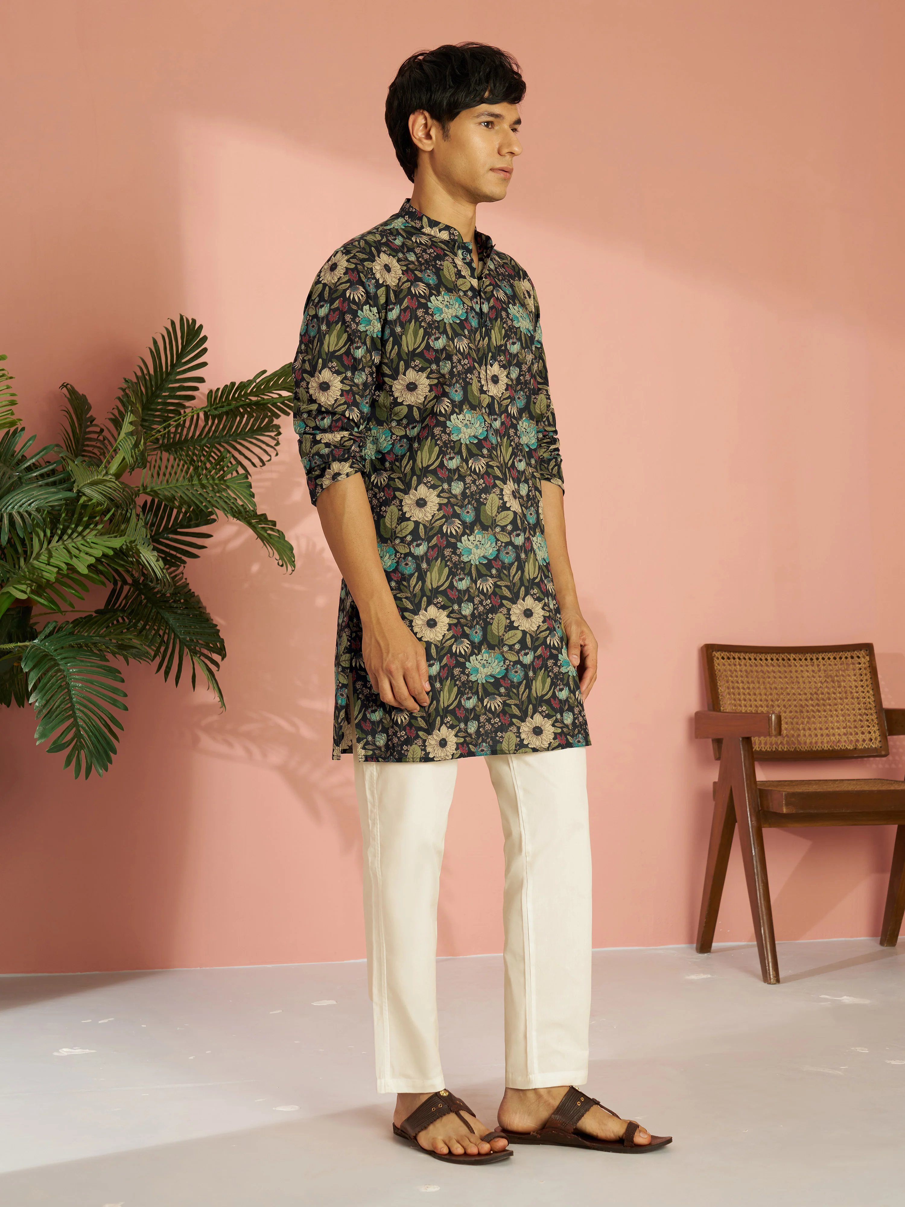 Men's Black Cotton Floral Printed Kurta with Cream Aligarh Pyjama Set - Image 3