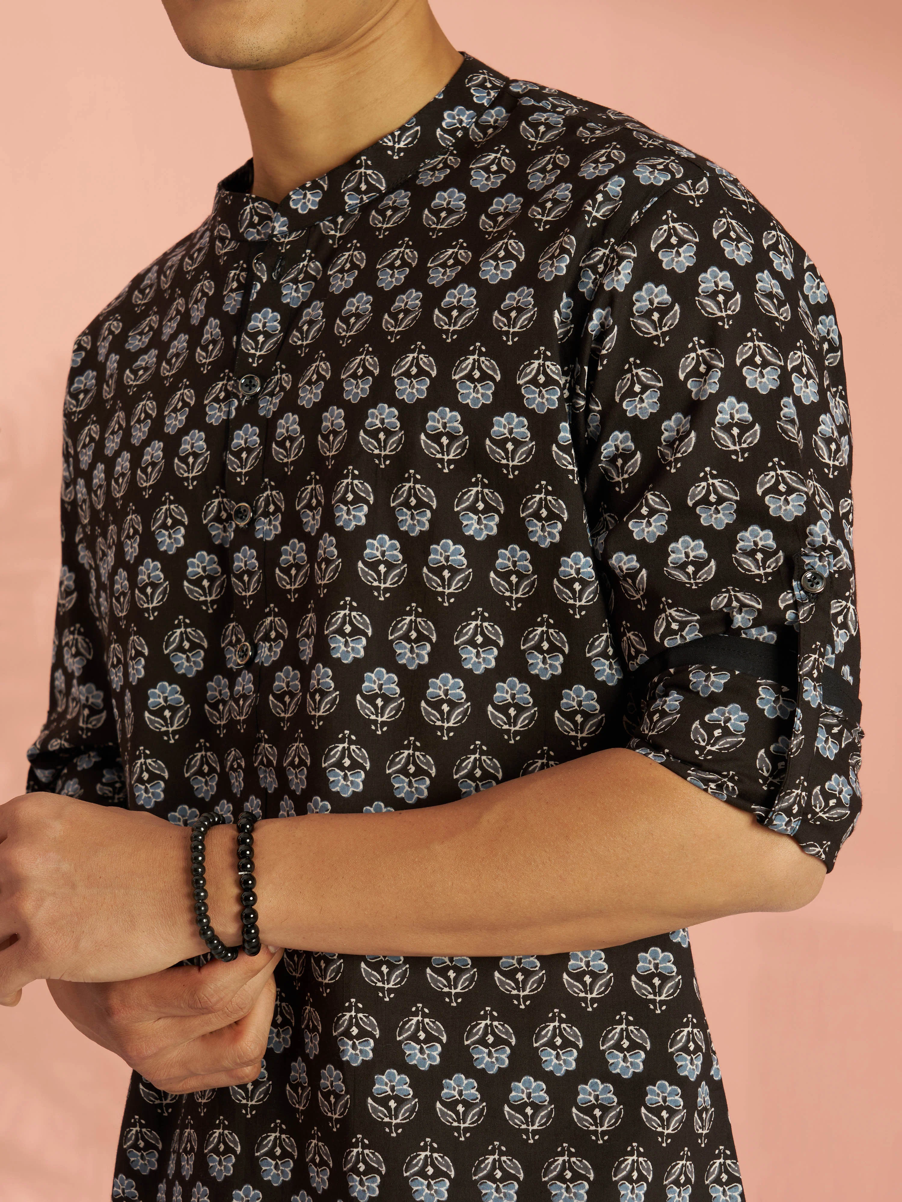 Men's Black Floral Print Cotton Short Kurta - Image 2