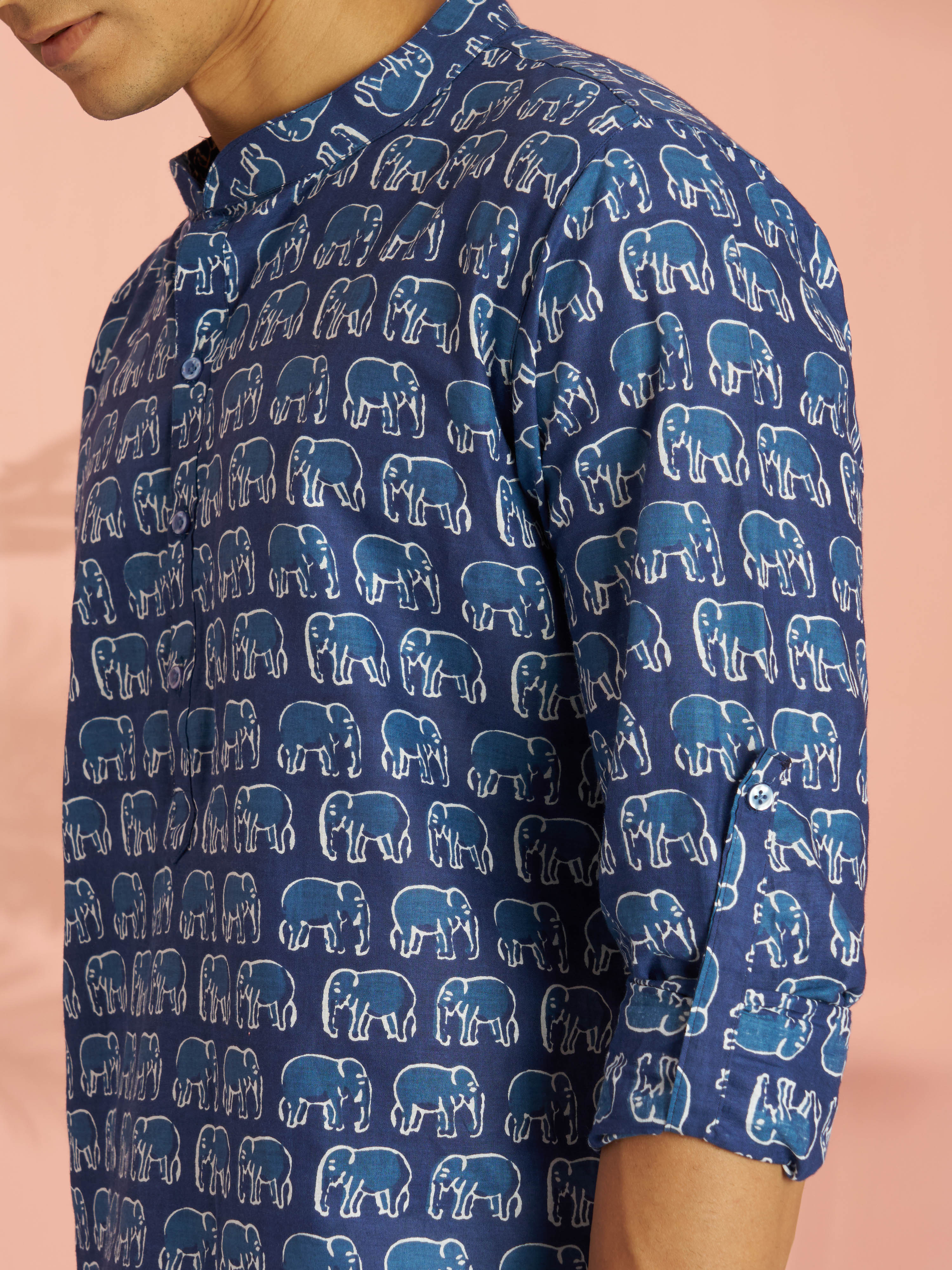 Men's Blue Animal Print Cotton Short Kurta - Image 6