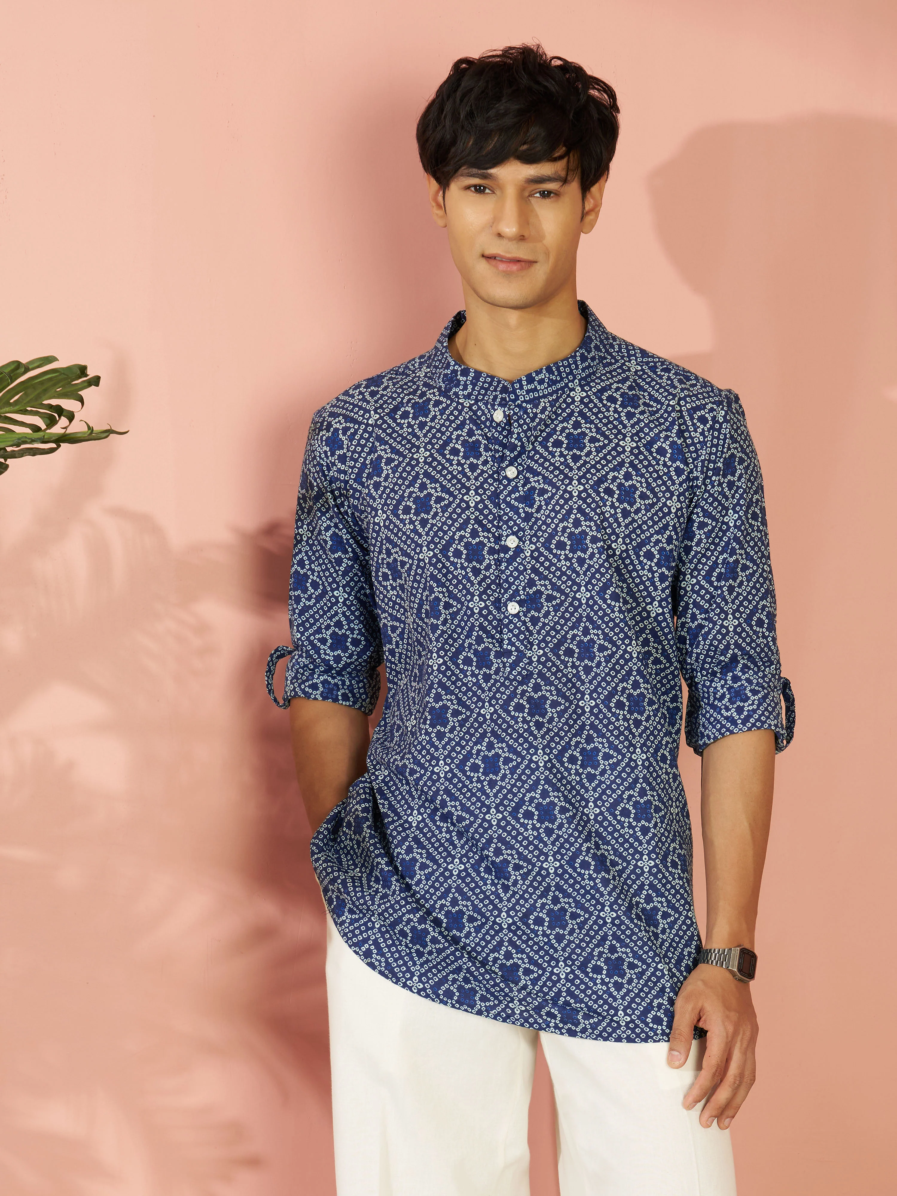 Men's Blue Bandhani Print Cotton Short Kurta