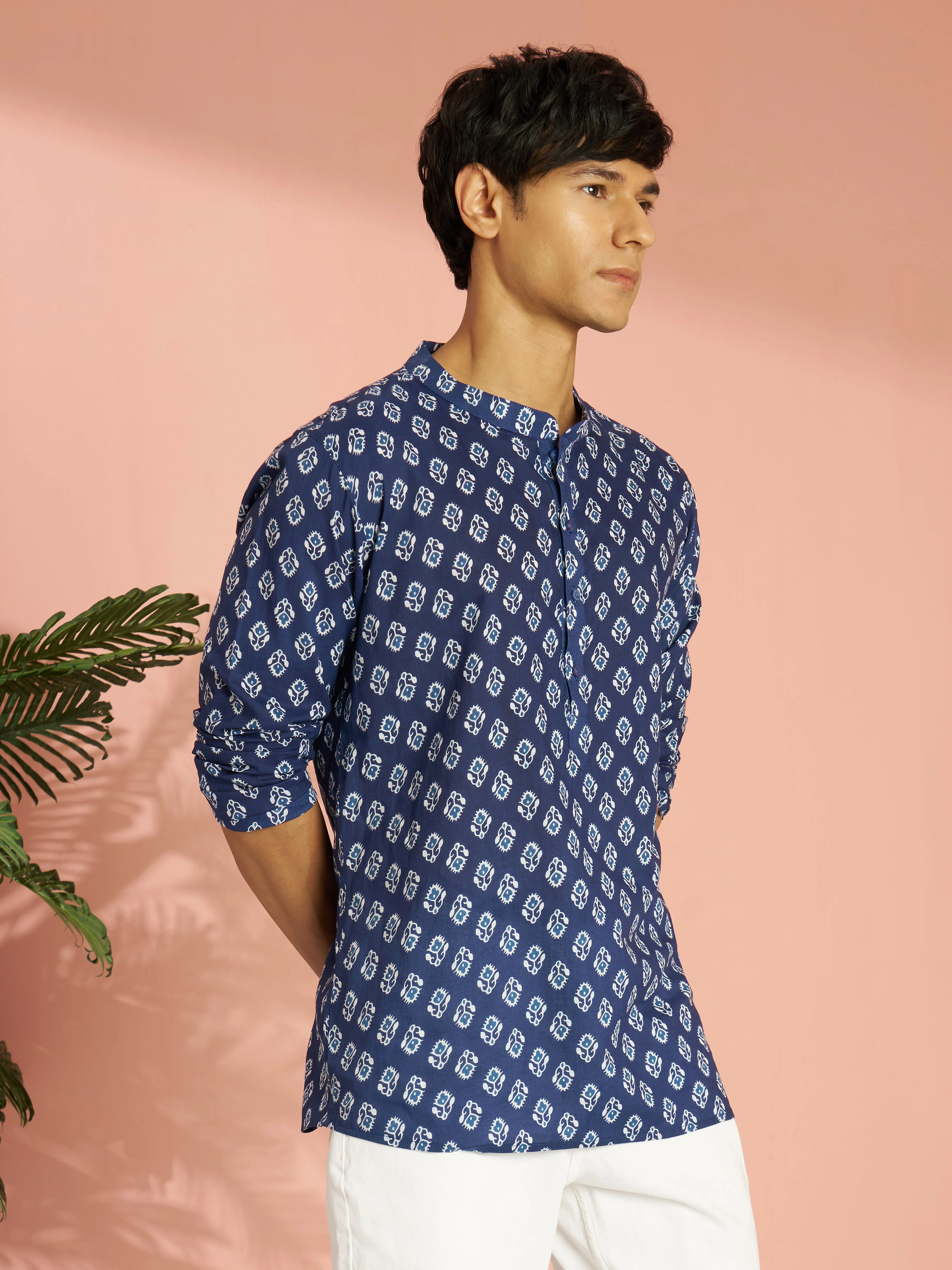 Men's Blue Ethnic Motif Print Cotton Short Kurta - Image 3