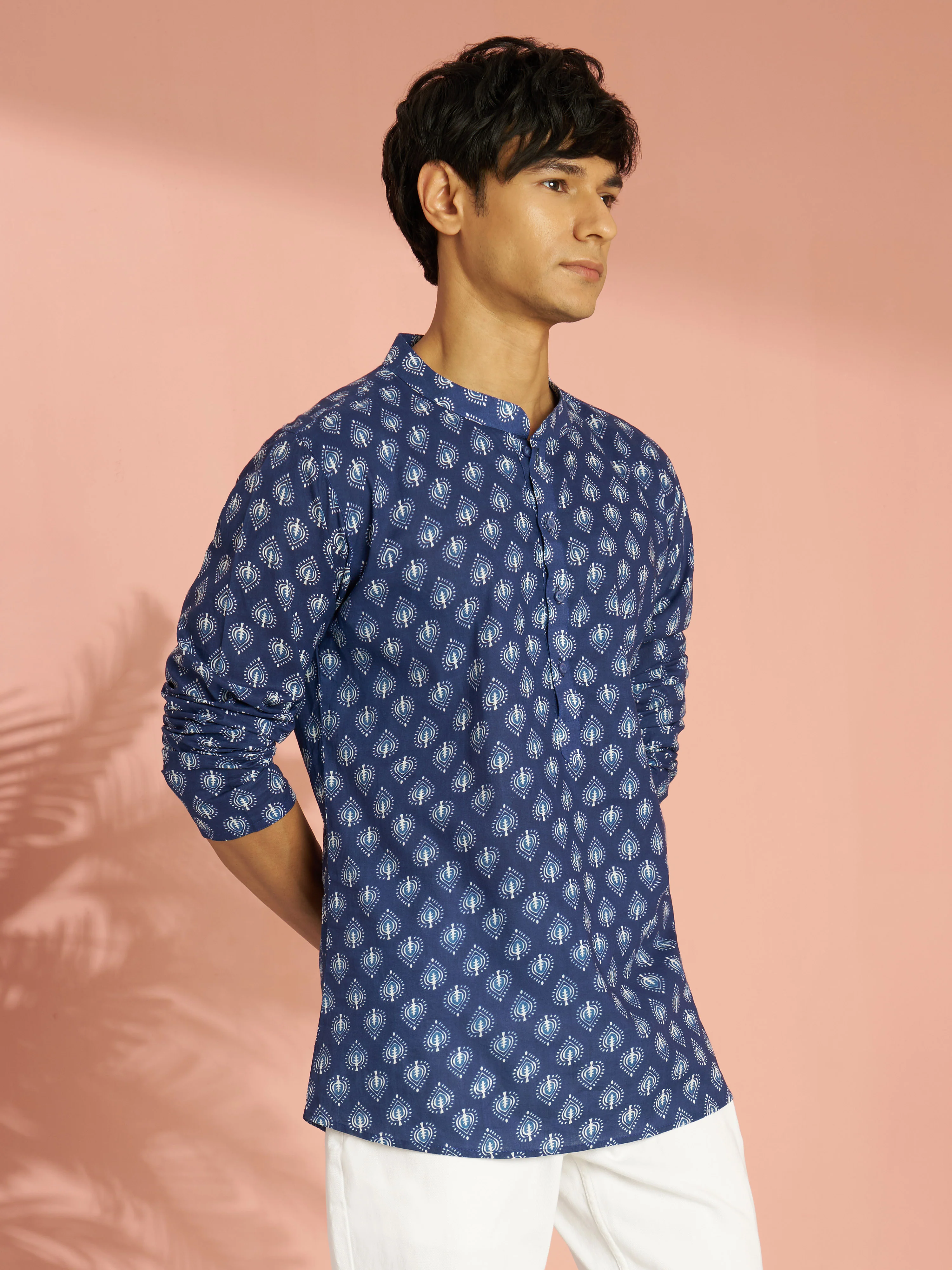 Men's Blue Ethnic Motif Print Cotton Short Kurta - Image 3