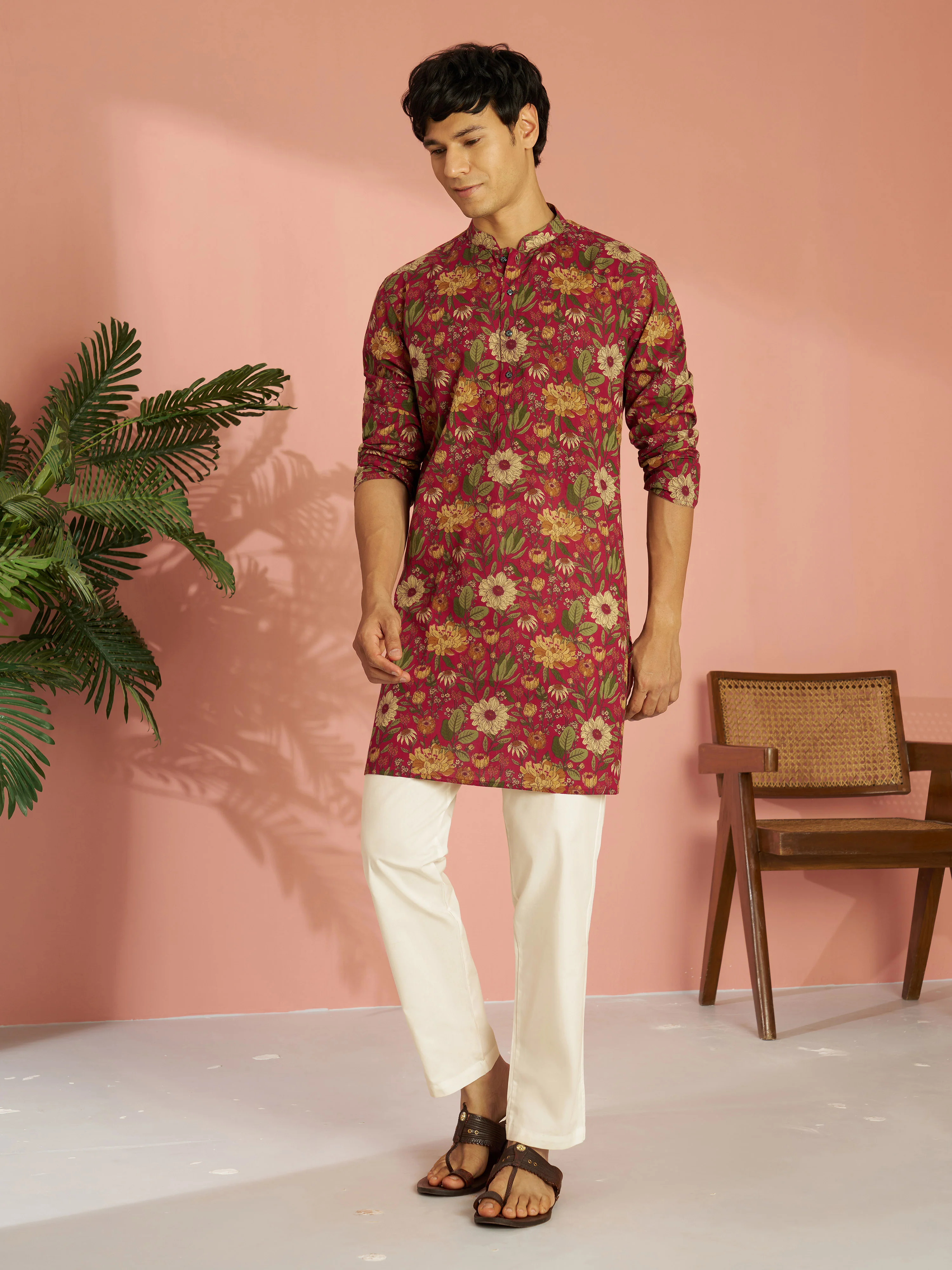 Men's Falsa Cotton Floral Printed Kurta with Cream Aligarh Pyjama Set - Image 3