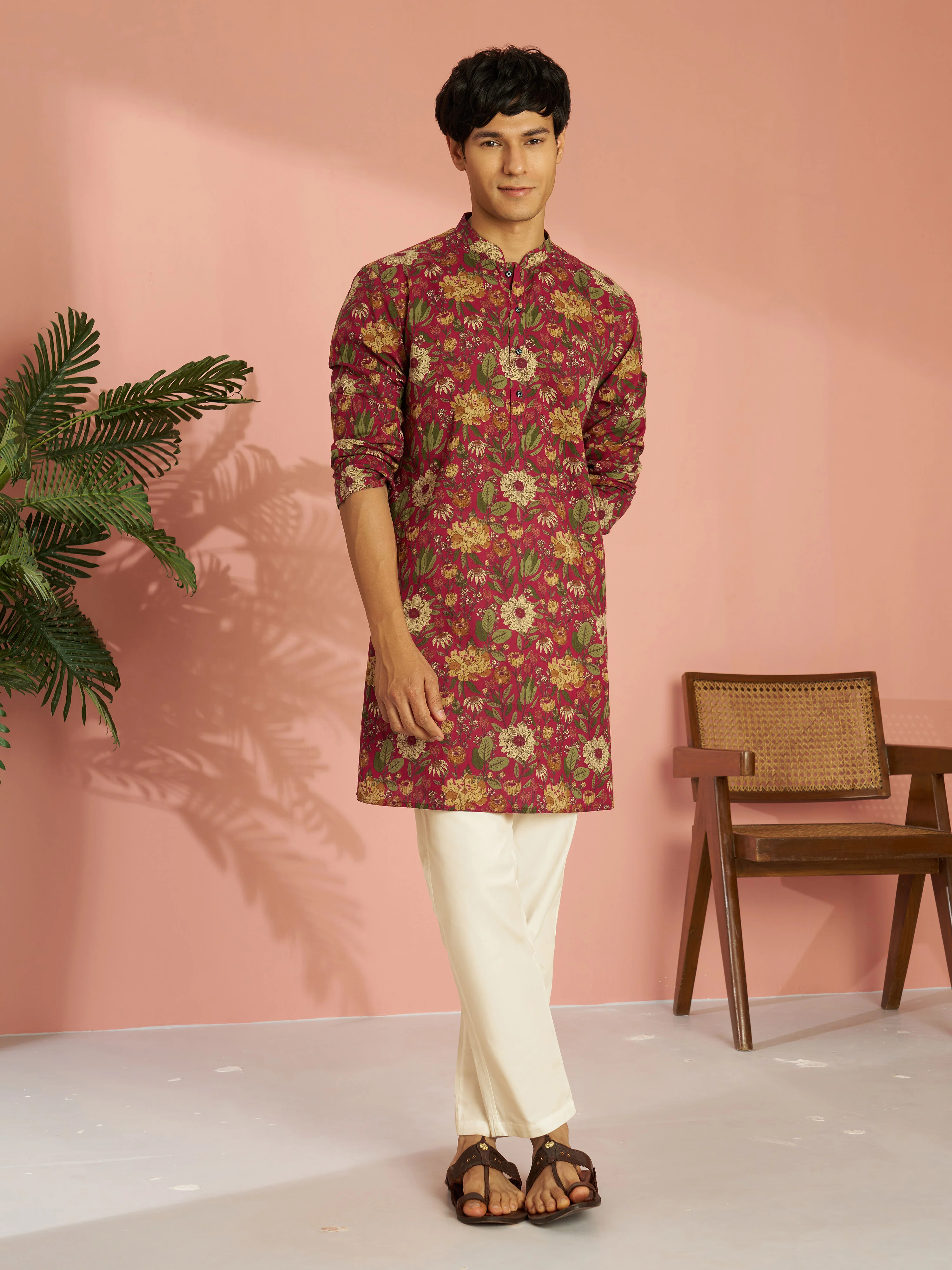 Men's Falsa Cotton Floral Printed Kurta with Cream Aligarh Pyjama Set - Image 4