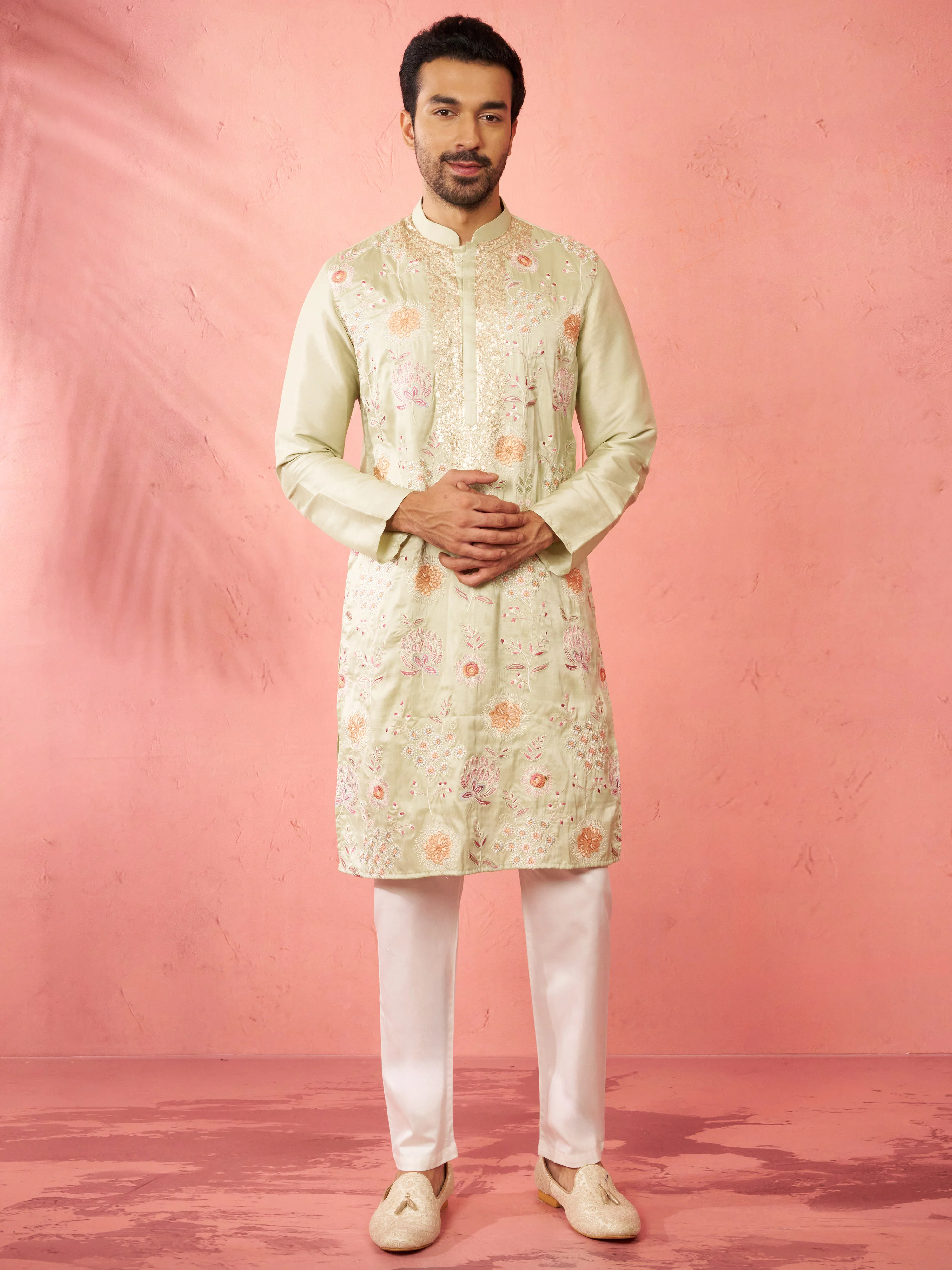Men's Light Green Silk Blend Kurta with Cream Pyjama - Image 3