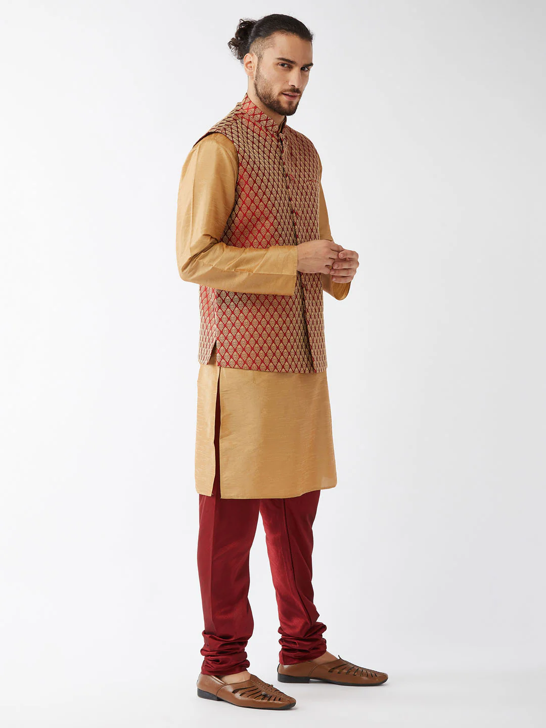 Men's Maroon Silk Blend Ethnic Jacket, Rose Gold Kurta And Maroon Pyjama Set - Image 2
