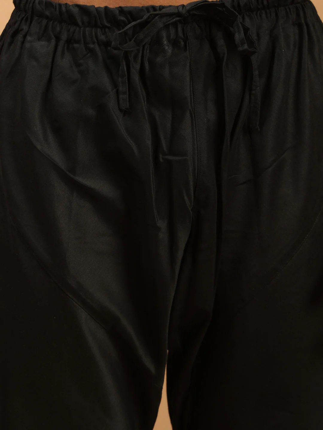 Men's Black Mirror Kurta Pyjama And Dupatta Set - Image 5
