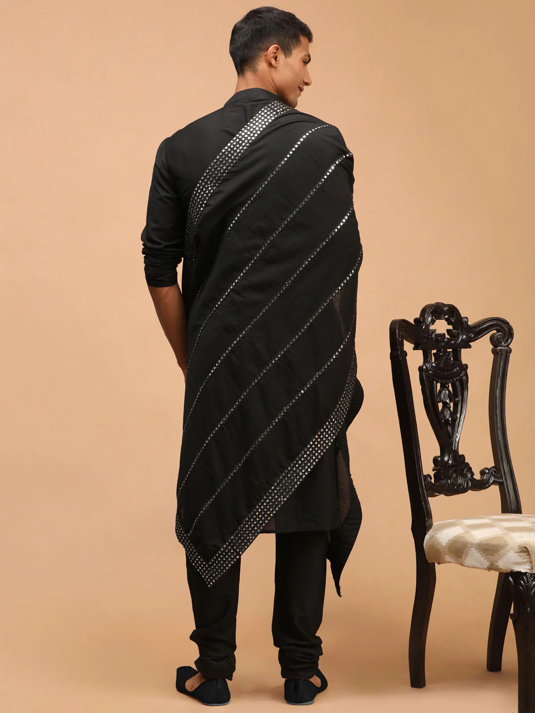 Men's Black Viscose Kurta Pyjama And Dupatta Set - Image 3