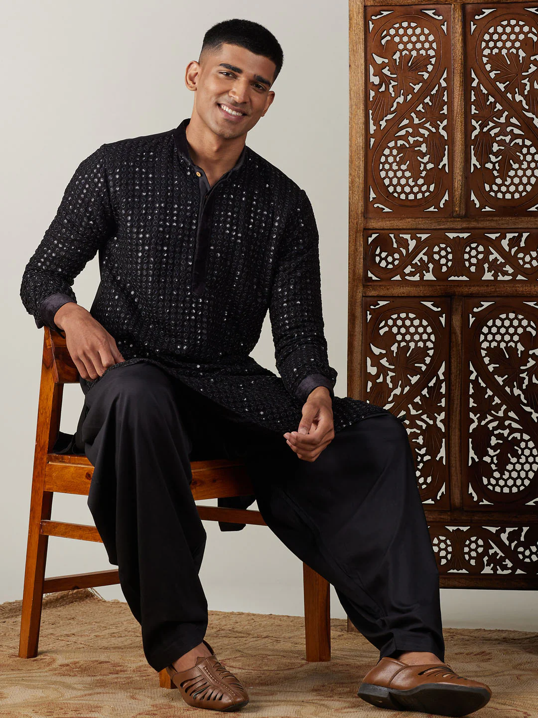 Men's Black Mirror Georgette Kurta With Patiala Set - Image 6