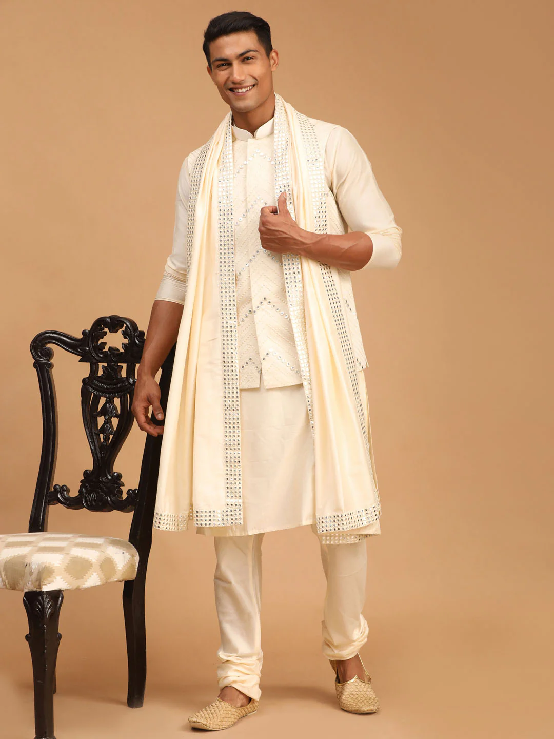 Men's Cream Mirror Jacket With Kurta Pyjama And Dupatta Set - Image 2