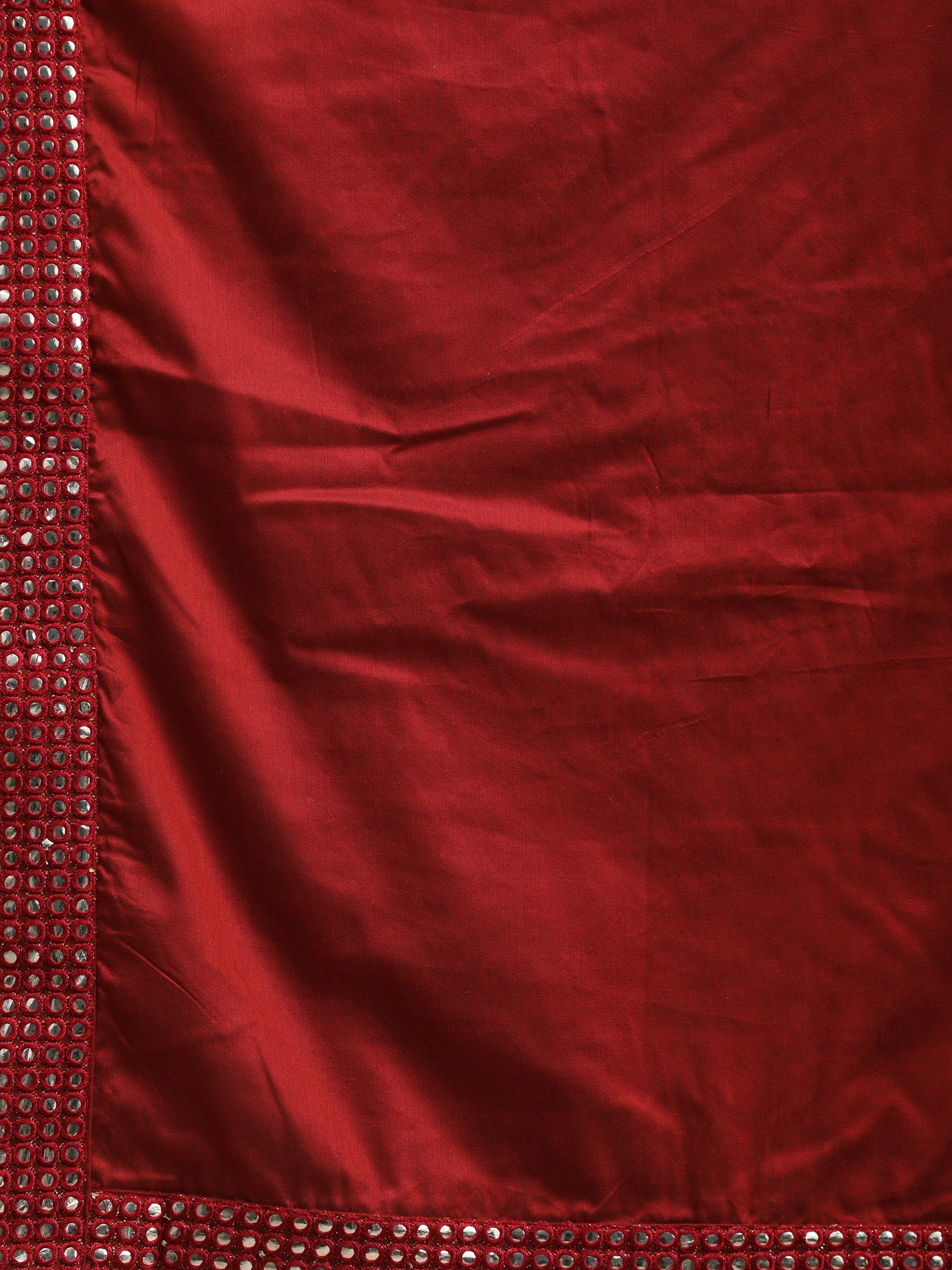 Men's Cream Pleated Kurta And Churidar Set With Maroon Mirror Dupatta - Image 7
