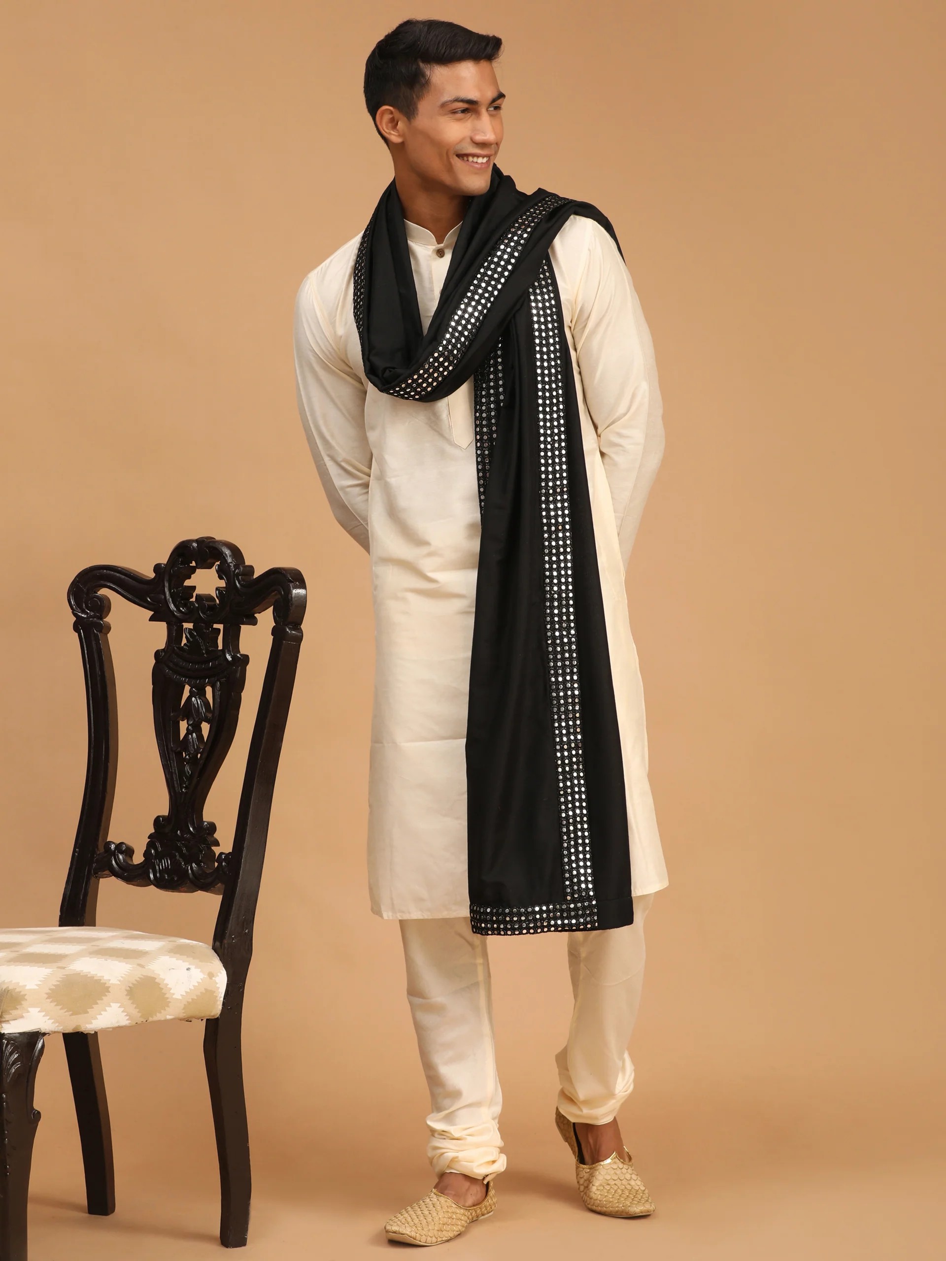 Men's Cream Viscose Kurta Pyjama And Dupatta Set - Image 6