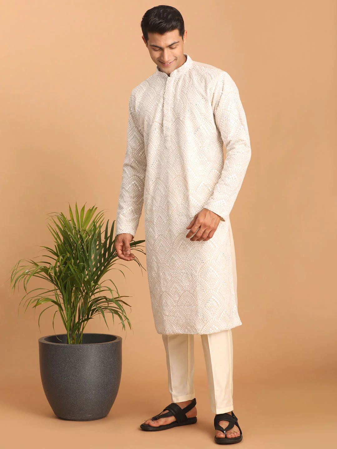 Men's Grey Ethnic Mirror Kurta With Pant Set - Image 6