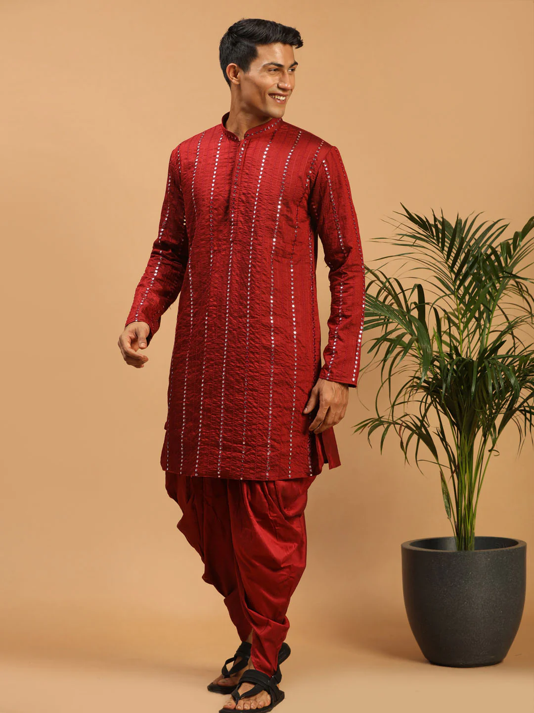 Men's Maroon Mirror Kurta Dhoti And Dupatta Set - Image 2