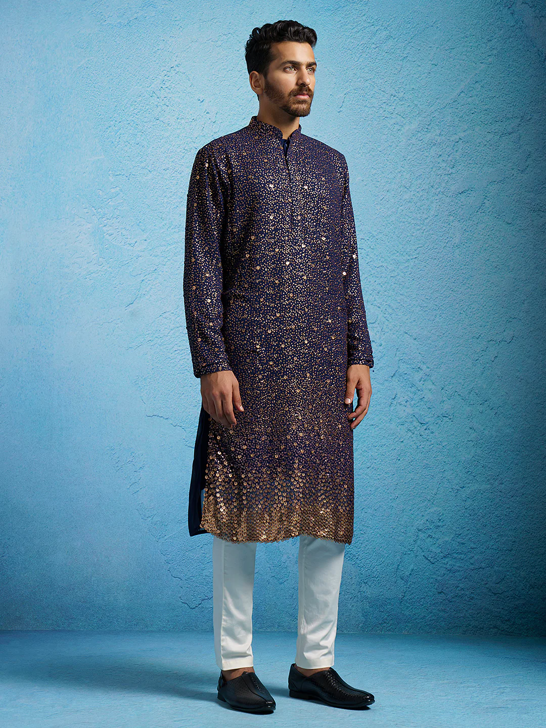 Men's Navy Blue And Cream Georgette Kurta Pyjama Set - Image 4