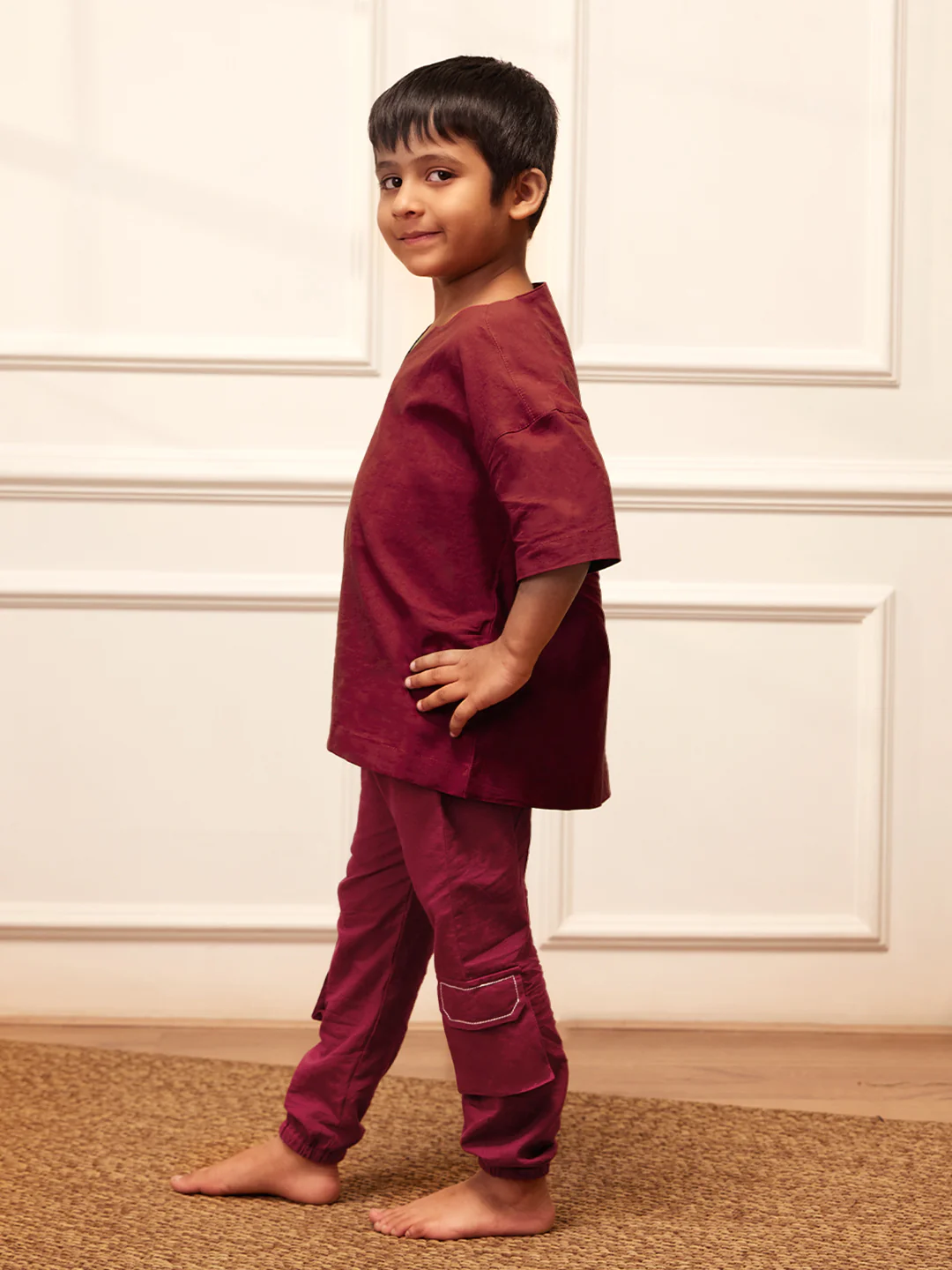 Boy's Maroon Solid Cotton Yoga Kurta Set With Cargo Pants - Image 4