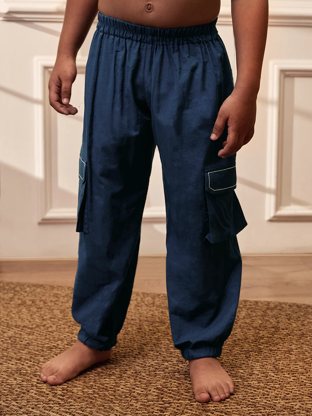 Boy's Navy Blue Solid Cotton Yoga Kurta Set With Cargo Pants - Image 5