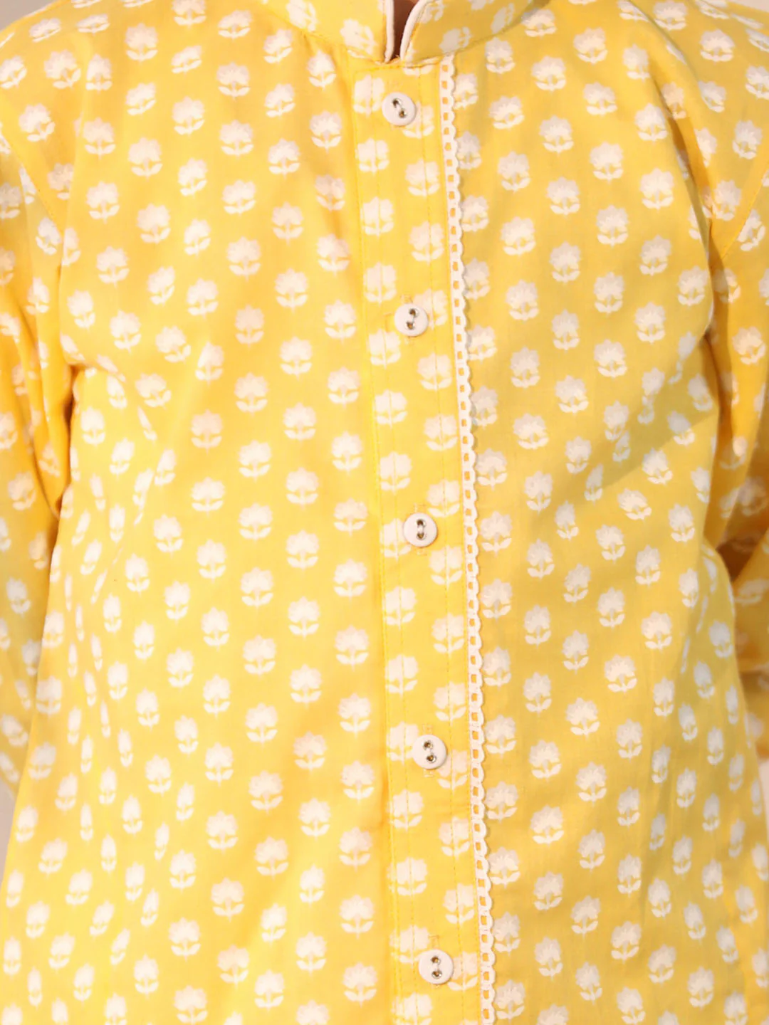 Boy's' Yellow Kurta Pyjama Set - Image 4