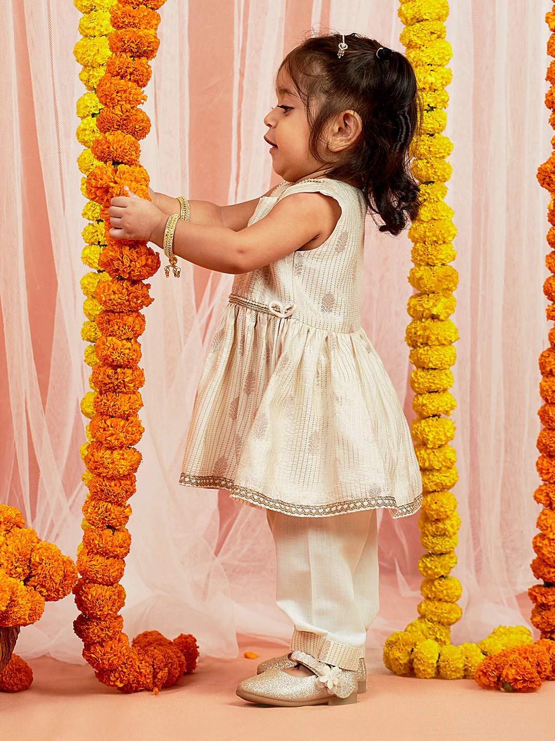 Girl's' Cream Kurta Pant Set - Image 4