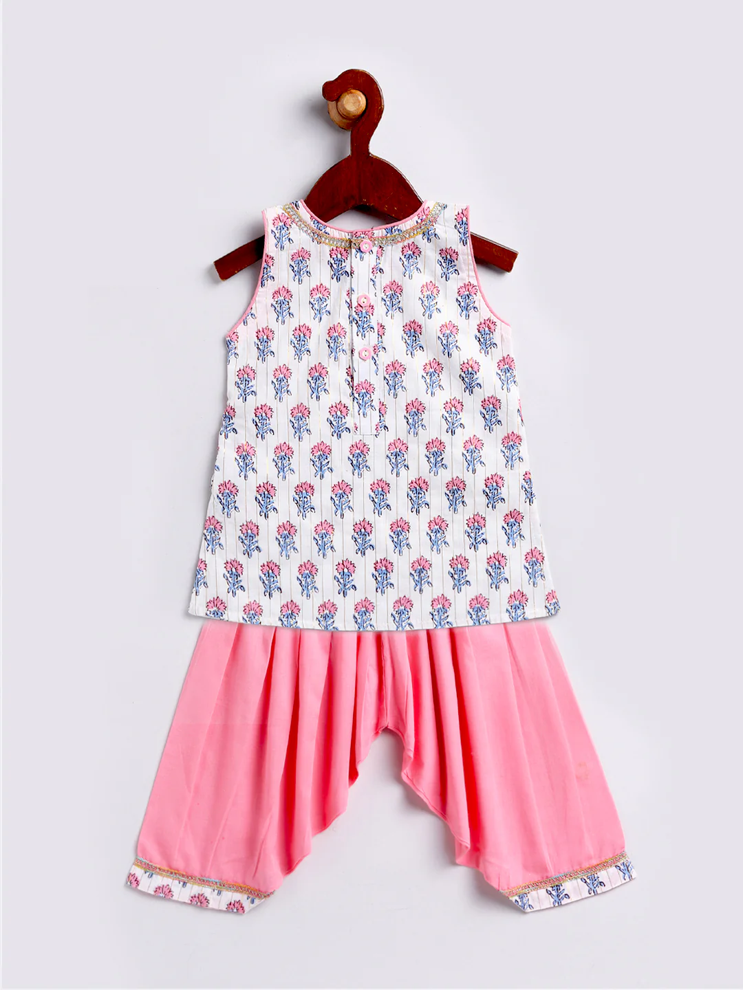 Girl's' Multi Color Kurta And Patiala Set - Image 5