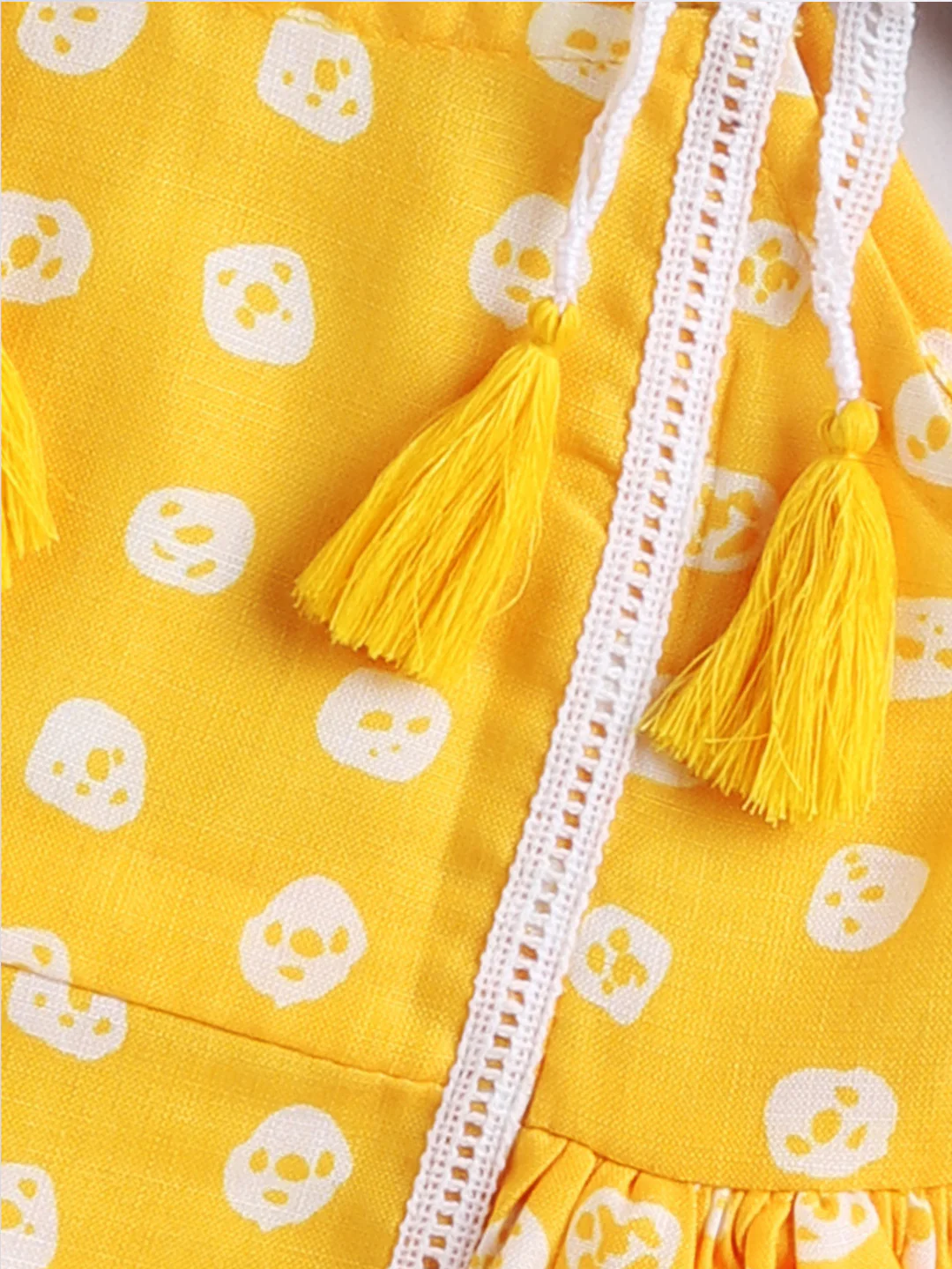 Girl's' Yellow Kurta And Dhoti Pant Set - Image 6
