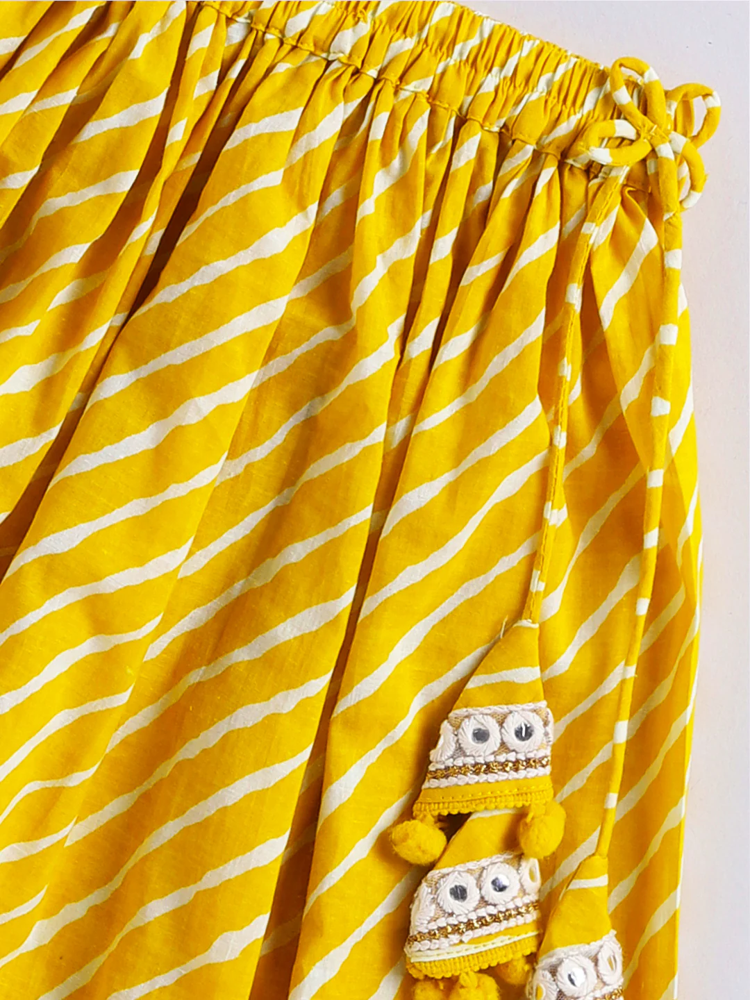 Girl's' Yellow Lehenga Choli With Dupatta - Image 7