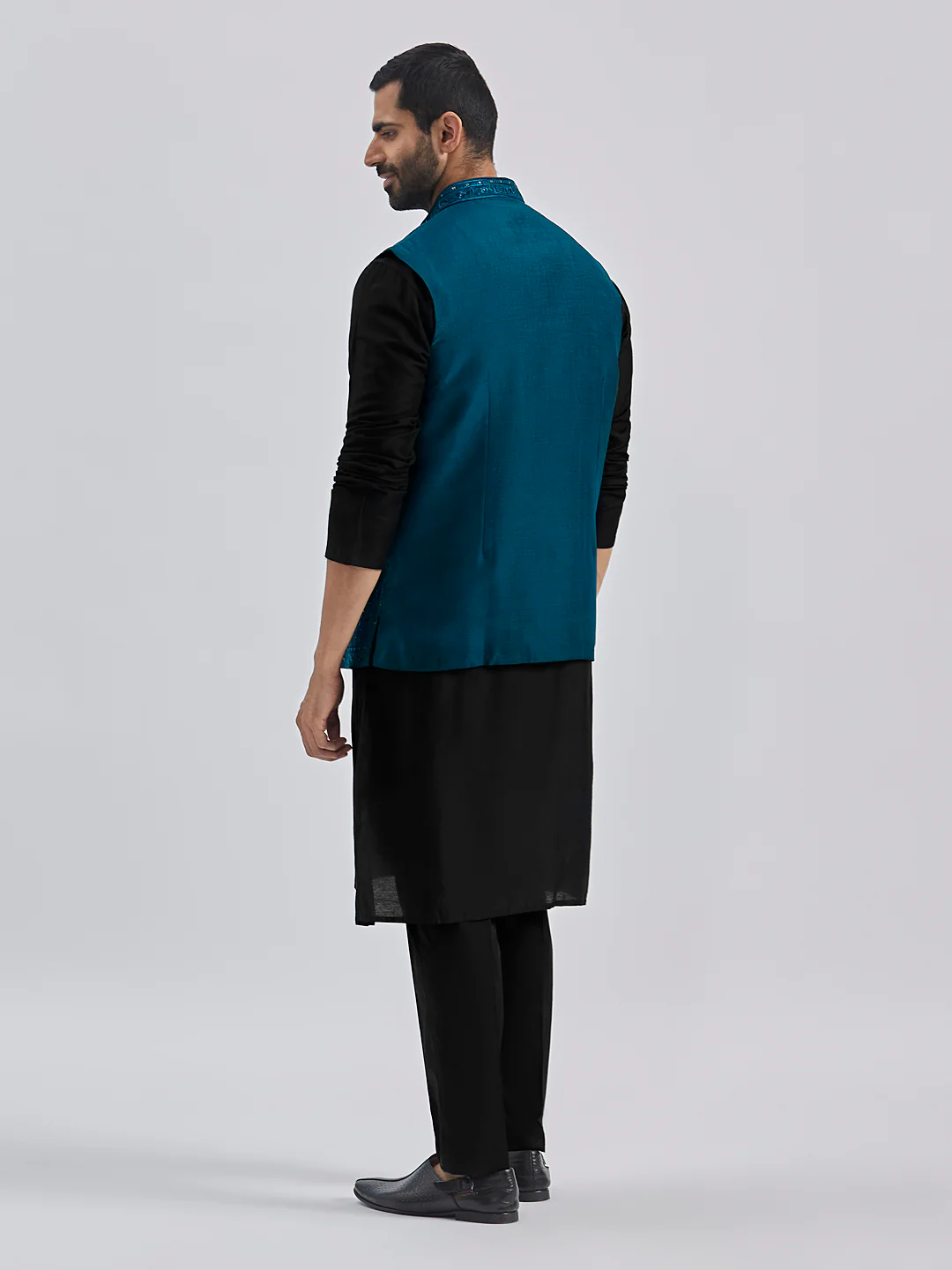 Men's Black And Turquoise Viscose Jacket, Kurta And Pyjama Set - Image 5