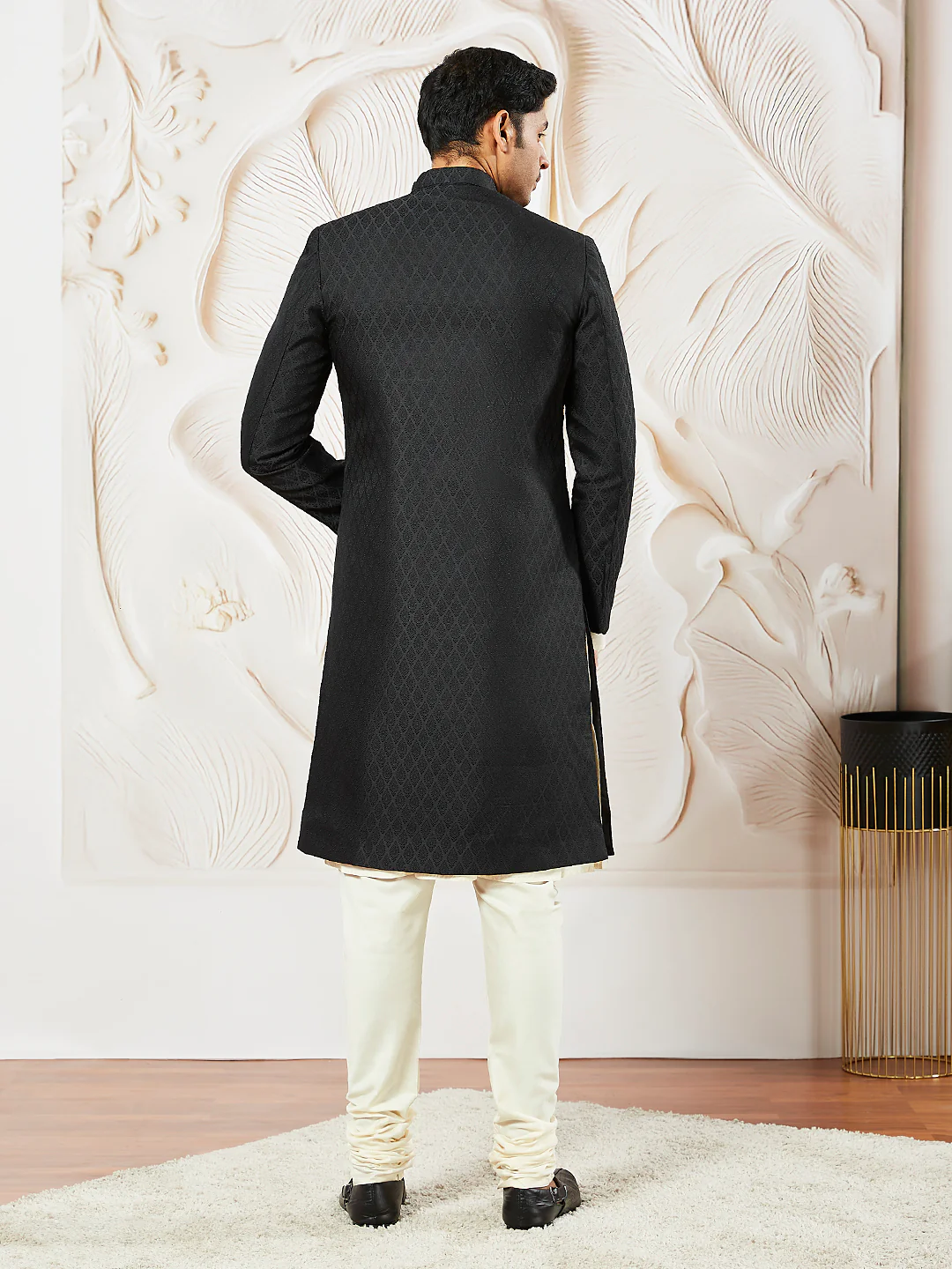 Men's Black Silk Blend Sherwani,Kurta And Pyjama Set - Image 5