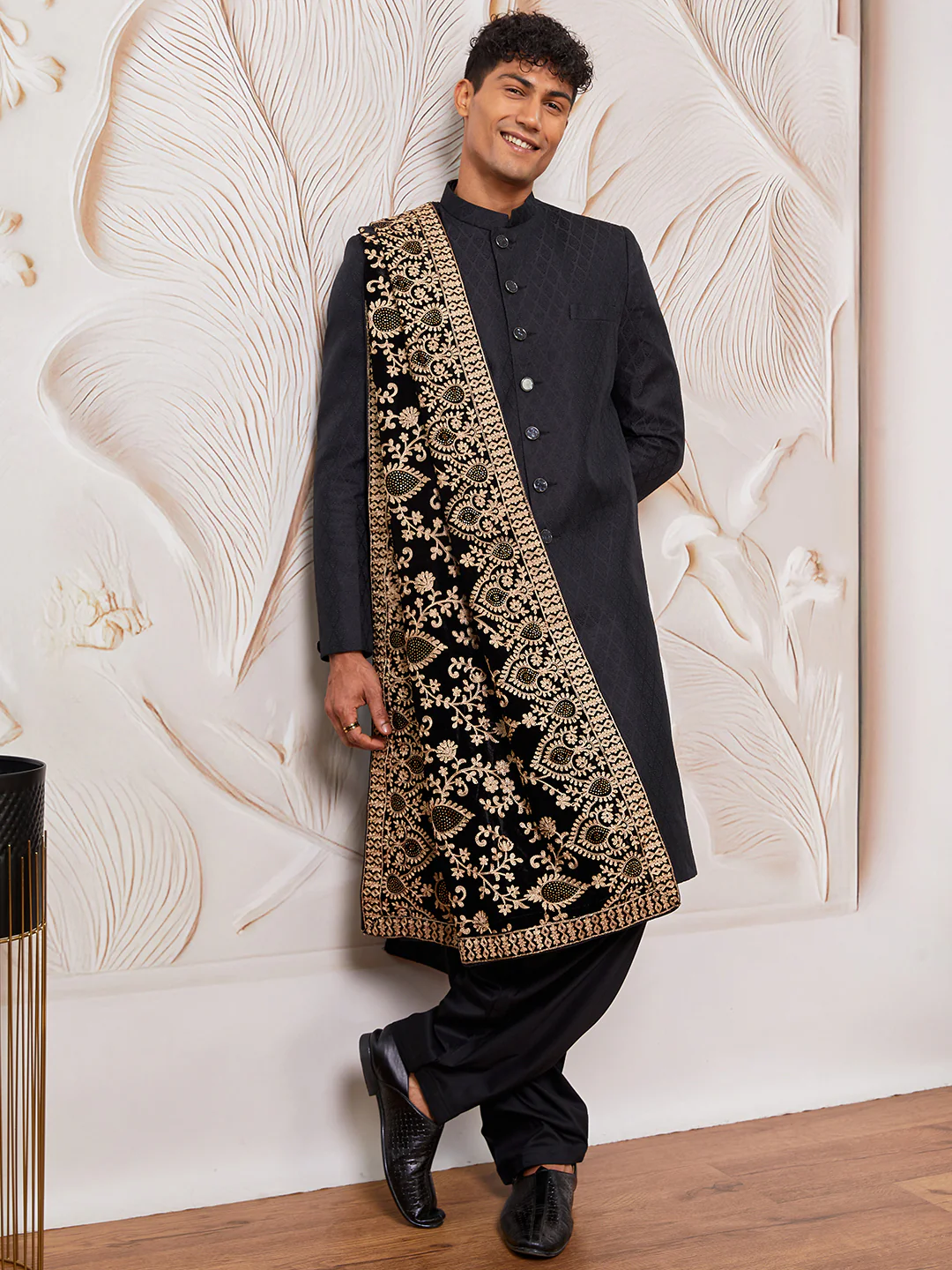 Men's Black Silk Blend Sherwani Pant And Dupatta Set - Image 5