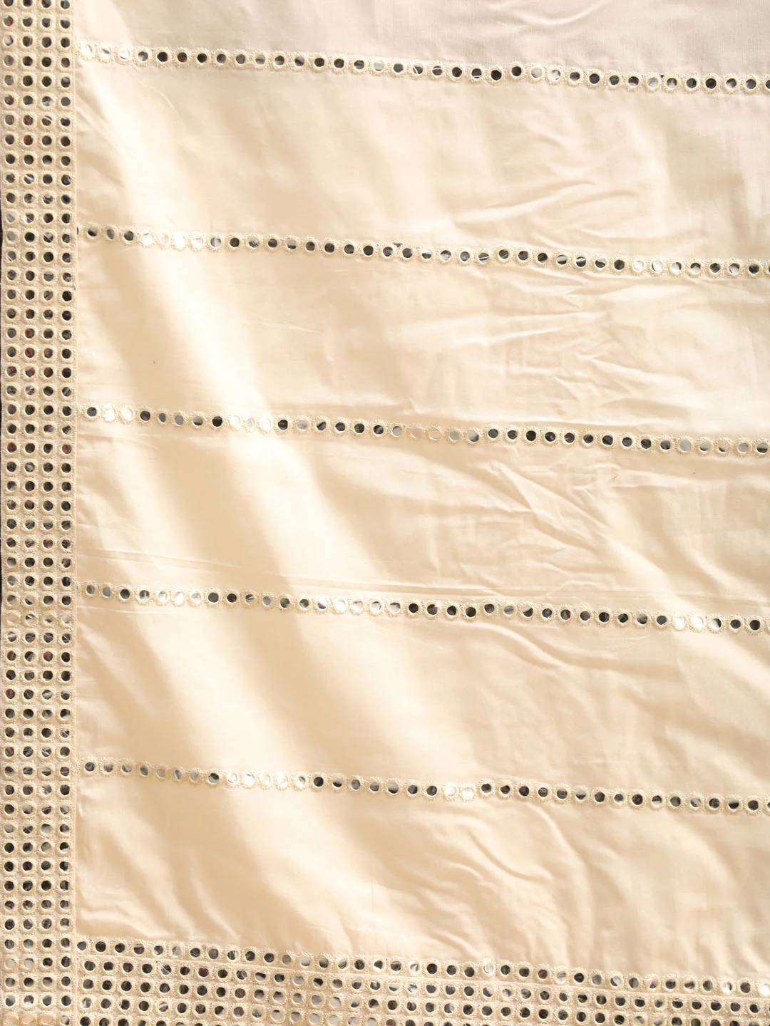 Men's Cream Viscose Mirror Work Embellished Dupatta - Image 3