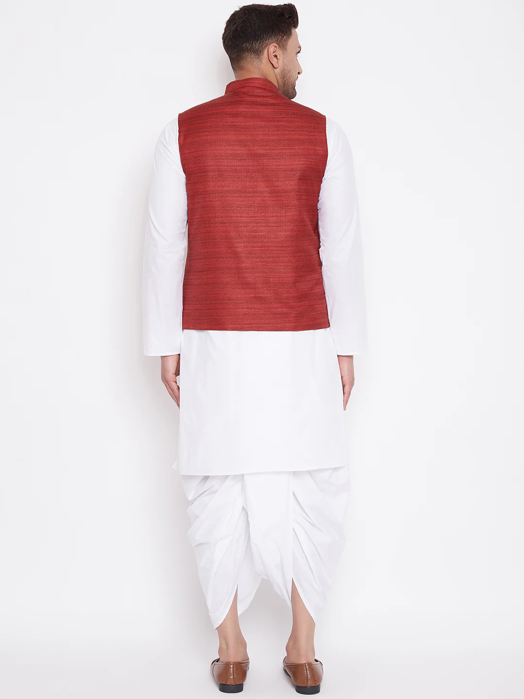 Men's Maroon And White Cotton Blend Jacket, Kurta And Dhoti Set - Image 3