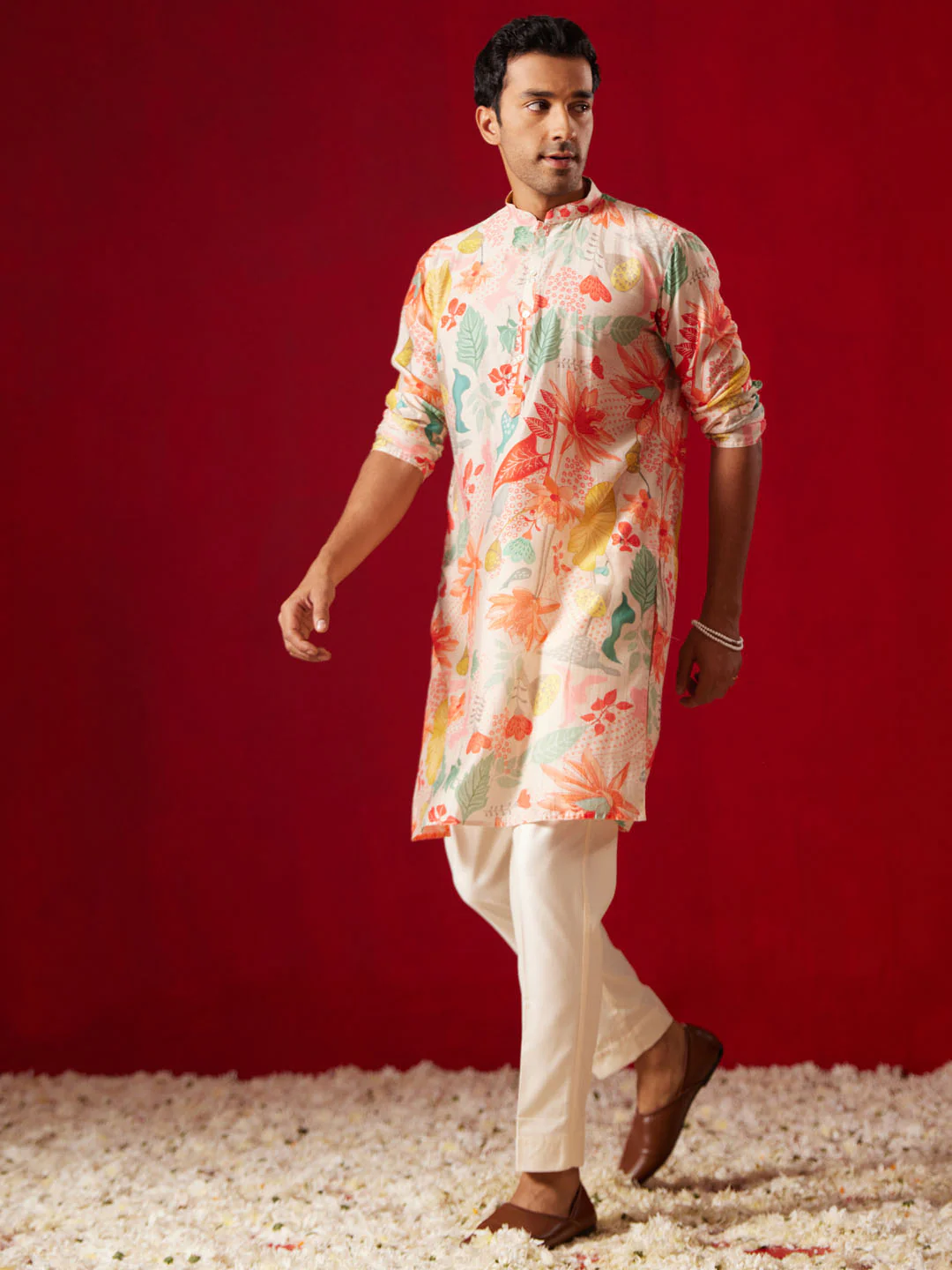 Men's Multi Color Base Pink Cotton Blend Kurta Pyjama Set - Image 4