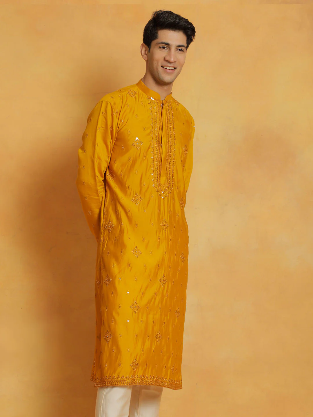 Men's Mustard Silk Blend Kurta - Image 2