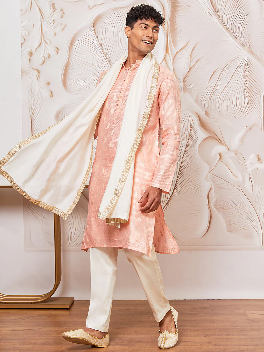 Men's Peach Cotton Blend Kurta, Pant And Dupatta Set - Image 4