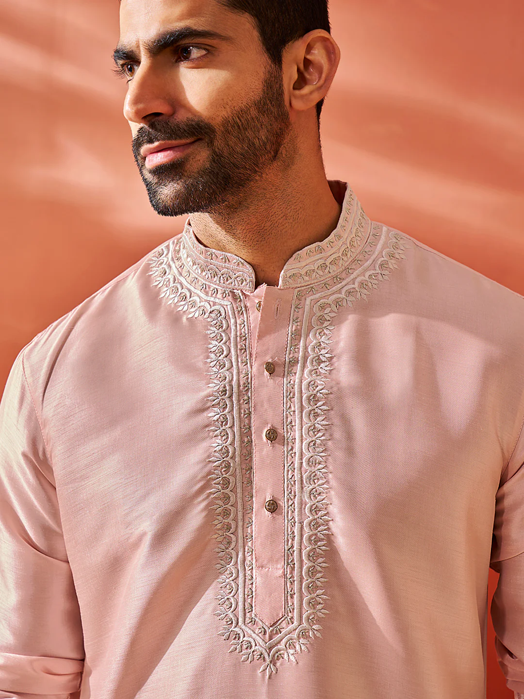 Men's Peach Silk Blend Kurta And Pyjama Set. - Image 2
