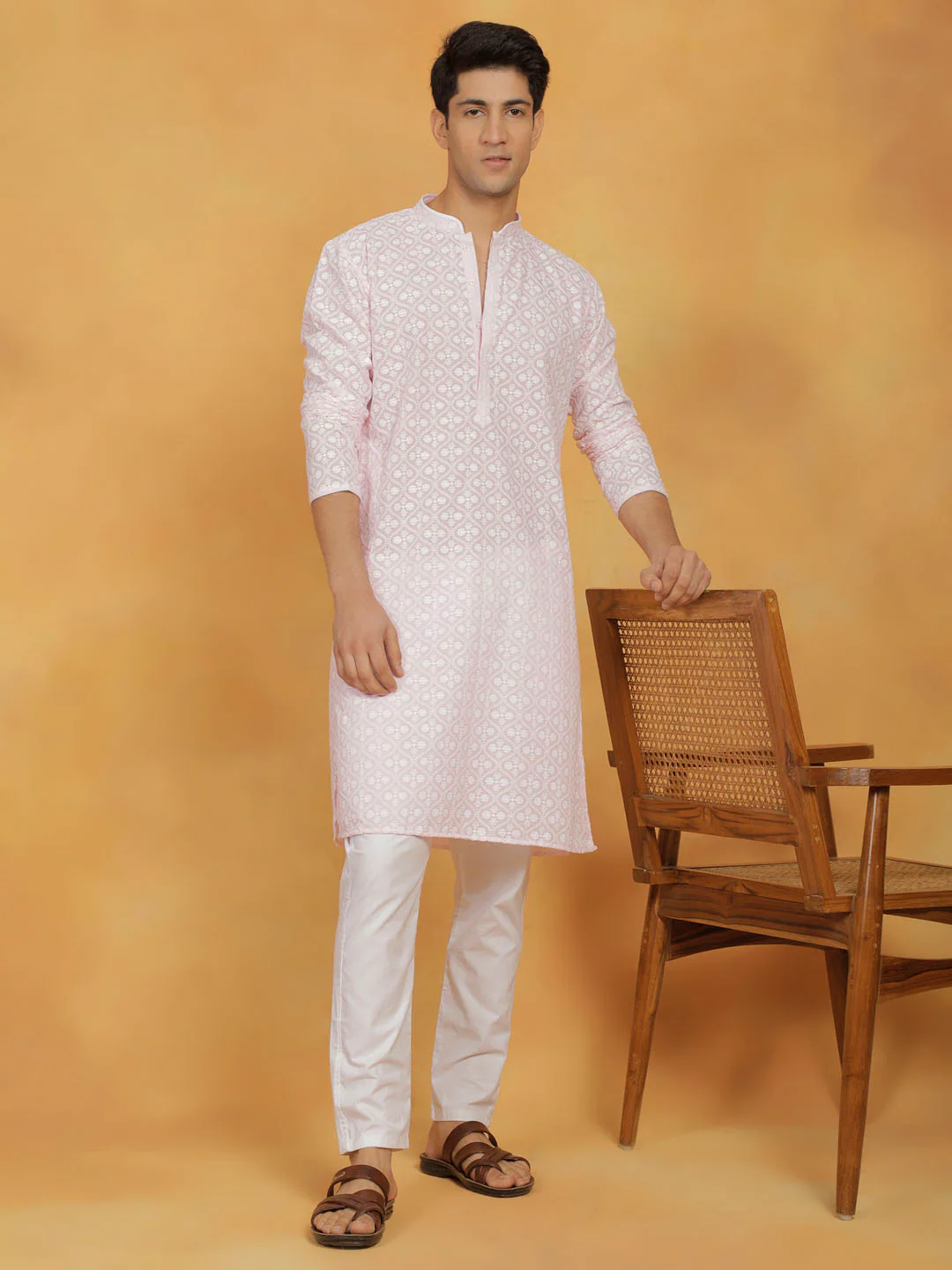 Men's Pink And White Cotton Kurta And Pyjama Set - Image 7