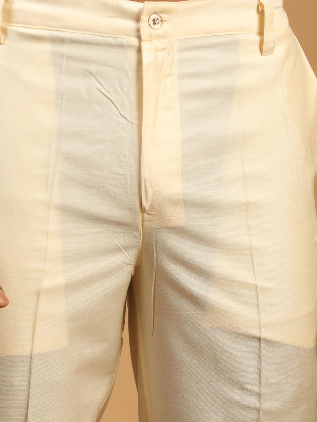 Men's Pink Floral Printed Silk Blend Kurta With Cream Solid Viscose Pant Set - Image 5