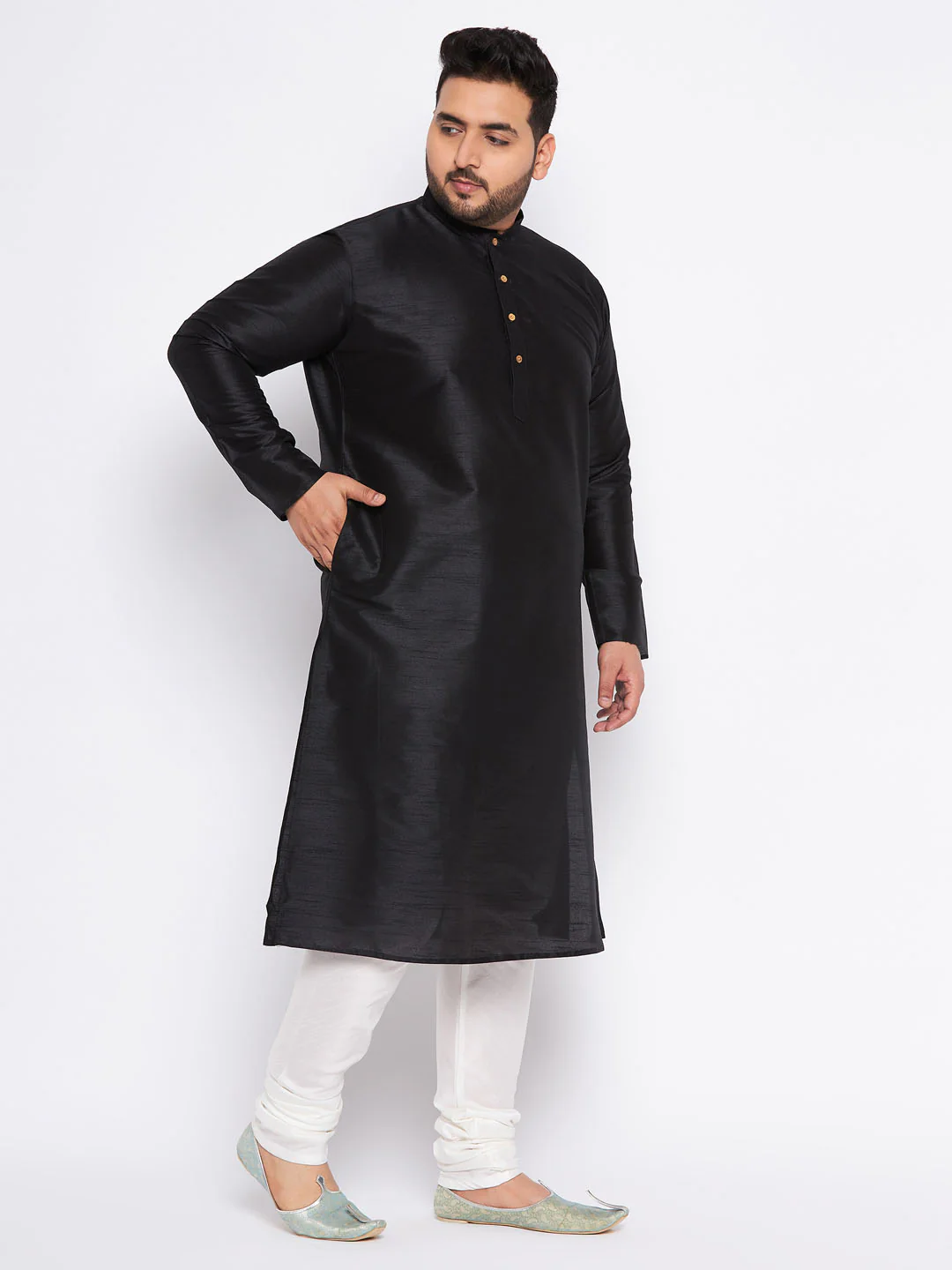 Men's Plus Size Black Cotton Silk Blend Kurta And Cream Pyjama Set - Image 2