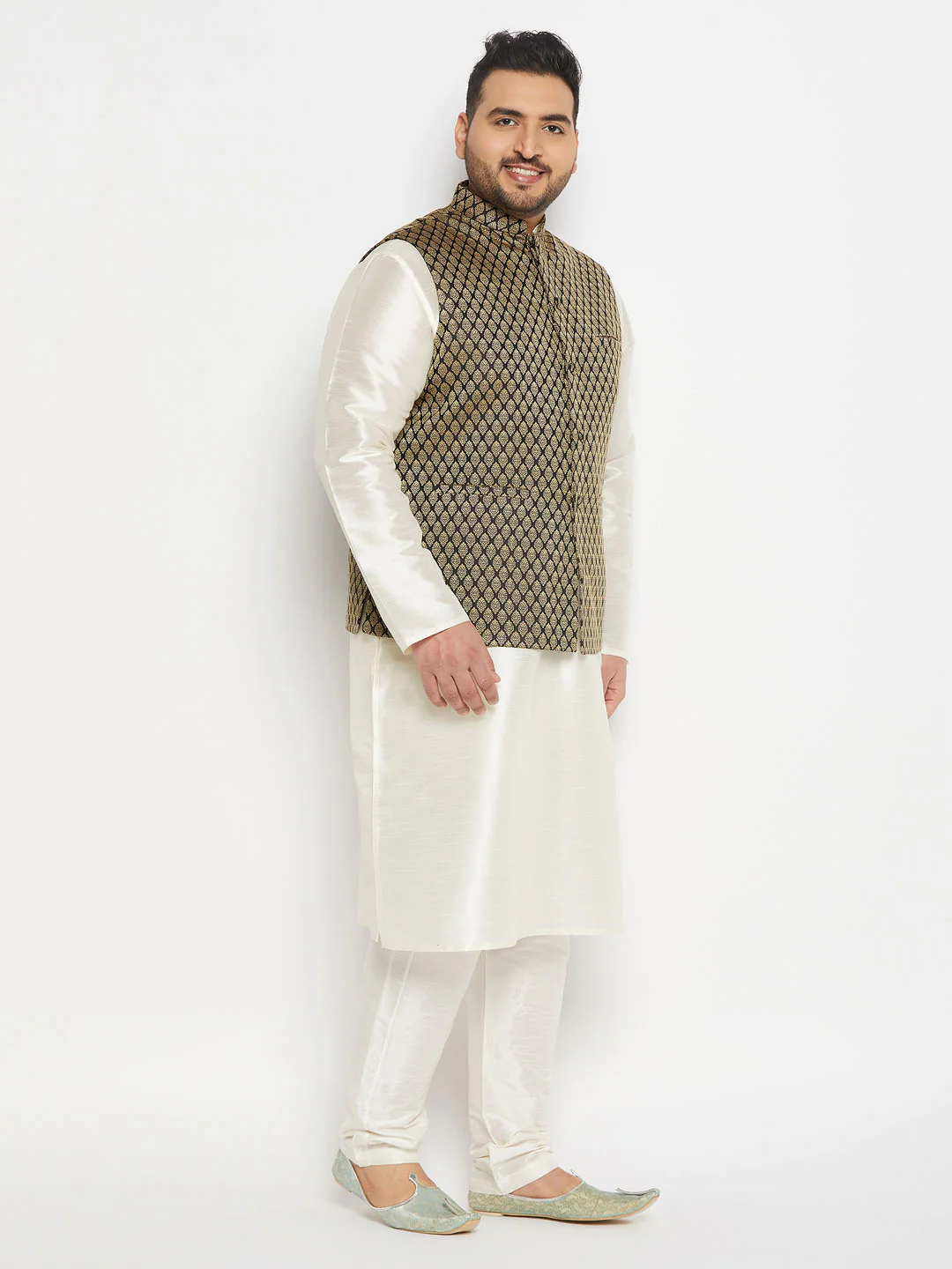 Men's Plus Size Black Ethnic Jacket With Cream Silk Blend Kurta And Pant Style Pyjama Set - Image 6